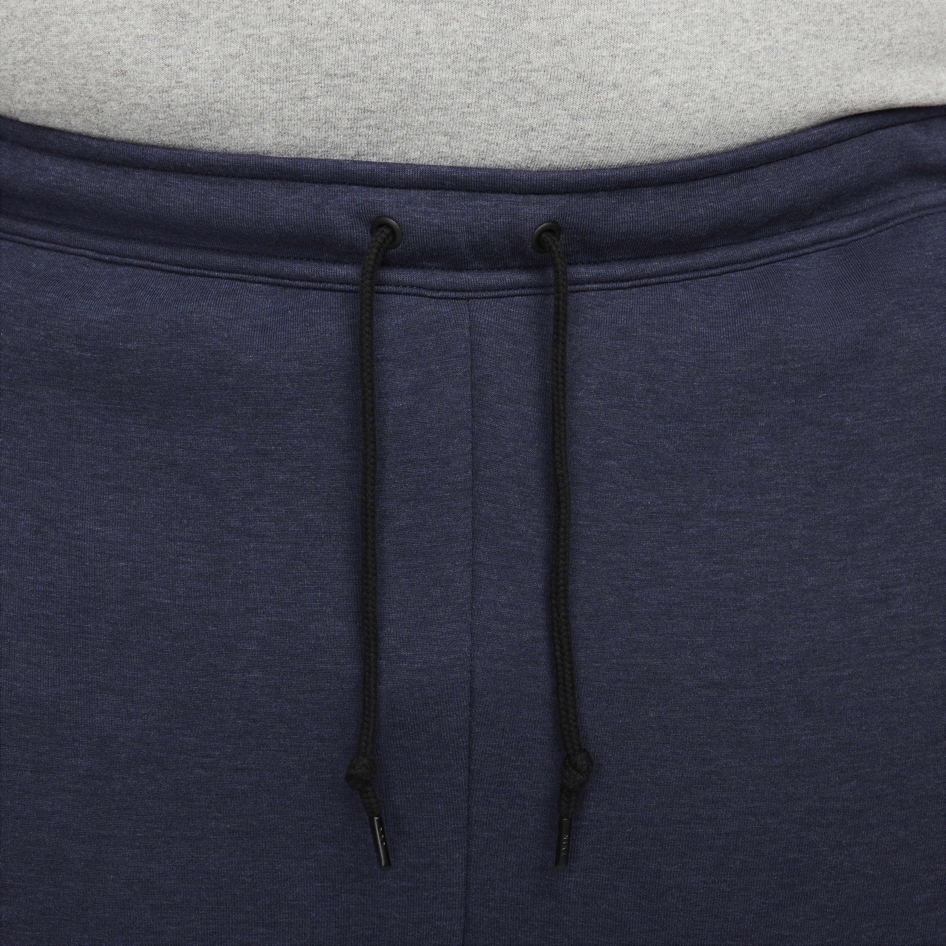 Nike Sportswear Tech Fleece image number 13
