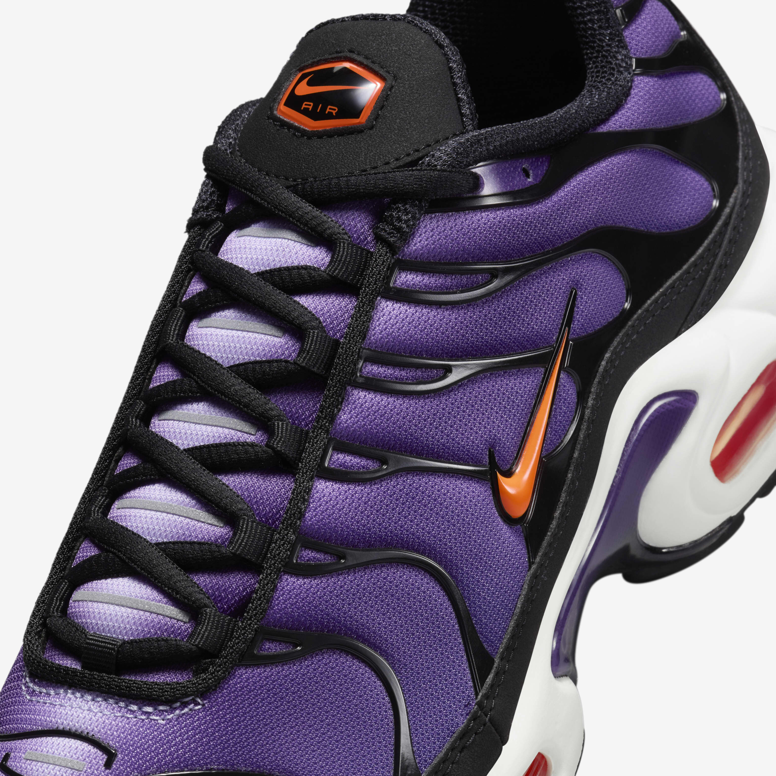 Buy Nike Air Max Plus OG Men s Shoes Voltage Purple Purple Agate Abyss Total Orange Nike UAE Official