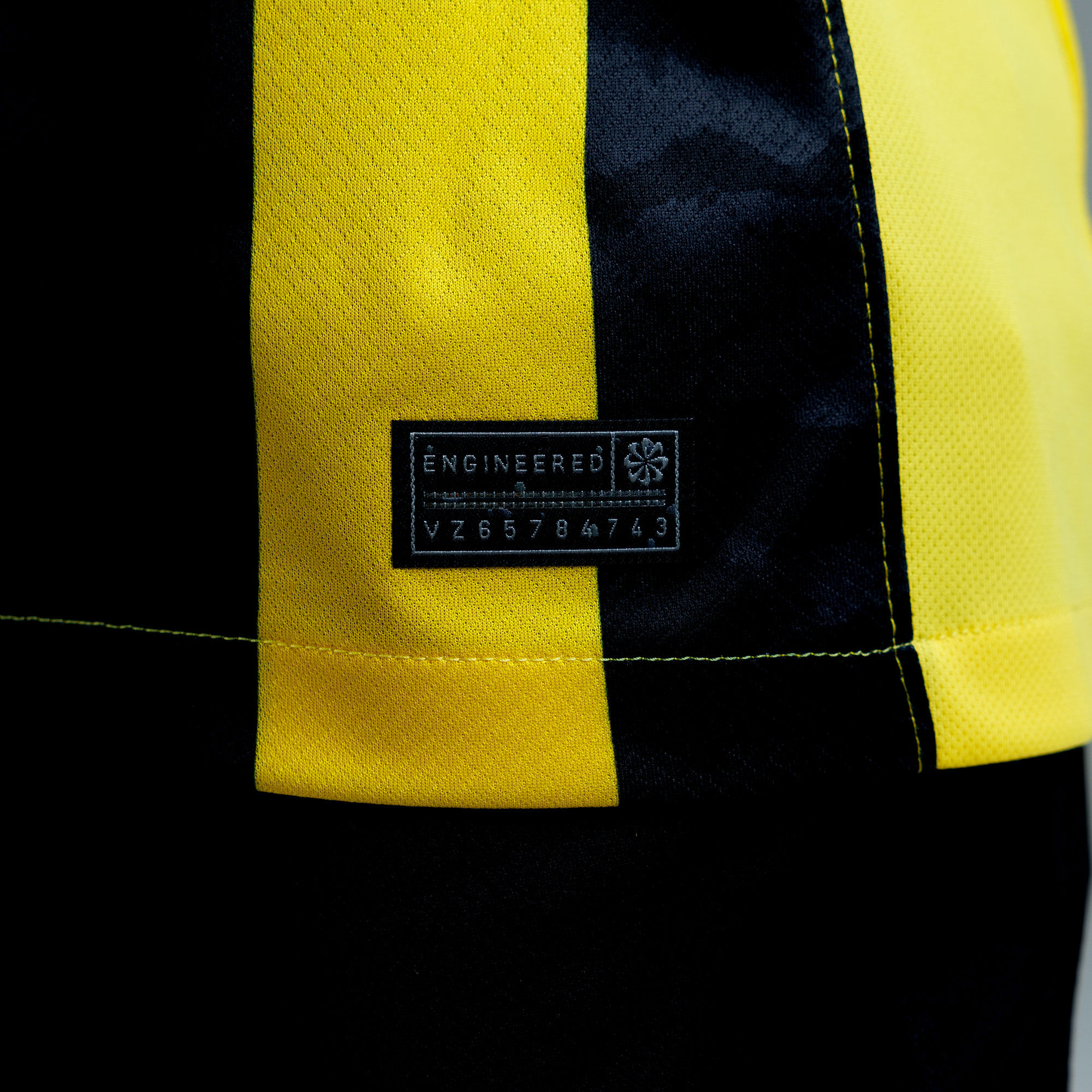 Al-Ittihad F.C. 2025/26 Stadium Home Jersey image number 5