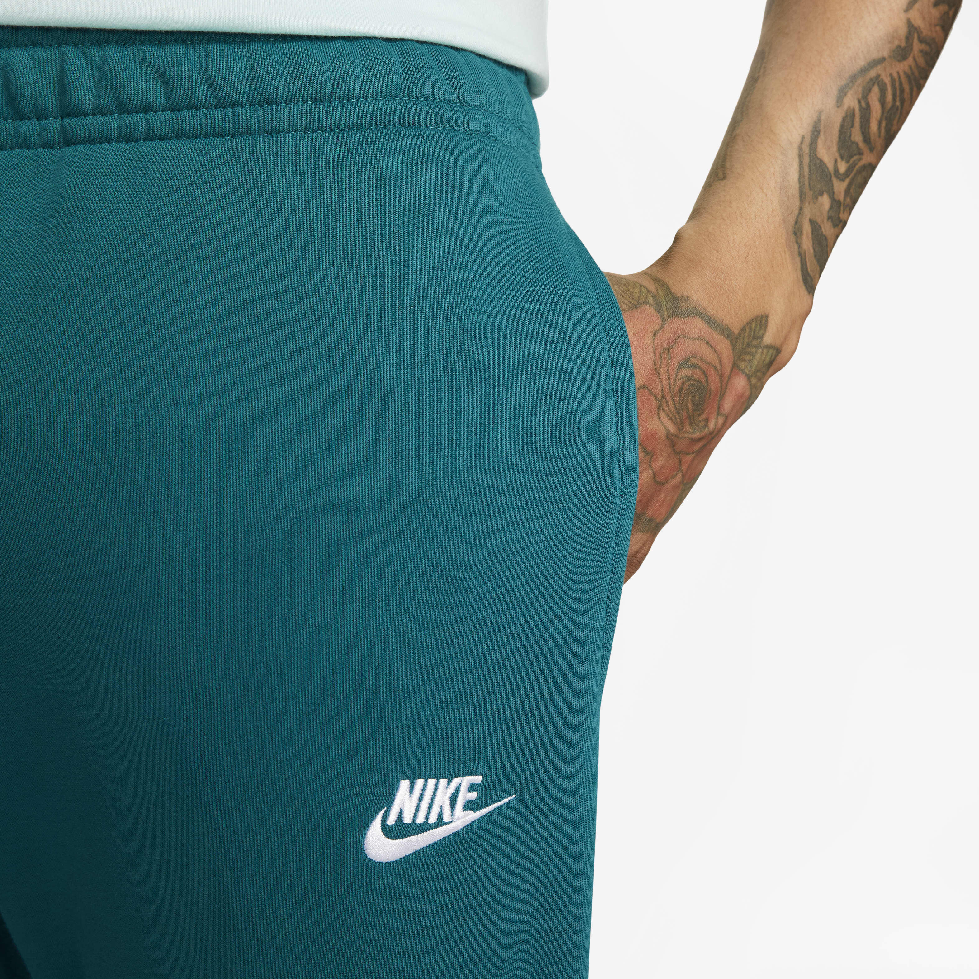 نايكي سبورتسوير كلوب image number 2