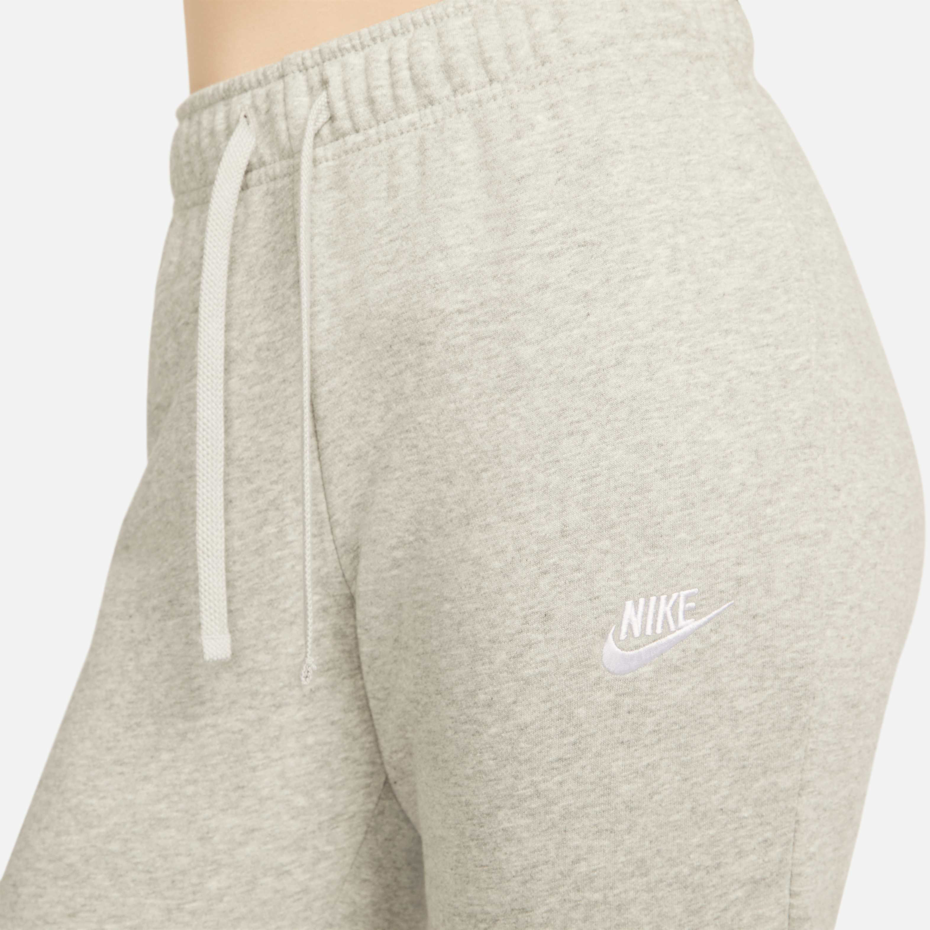 Nike Sportswear Club Fleece image number 2