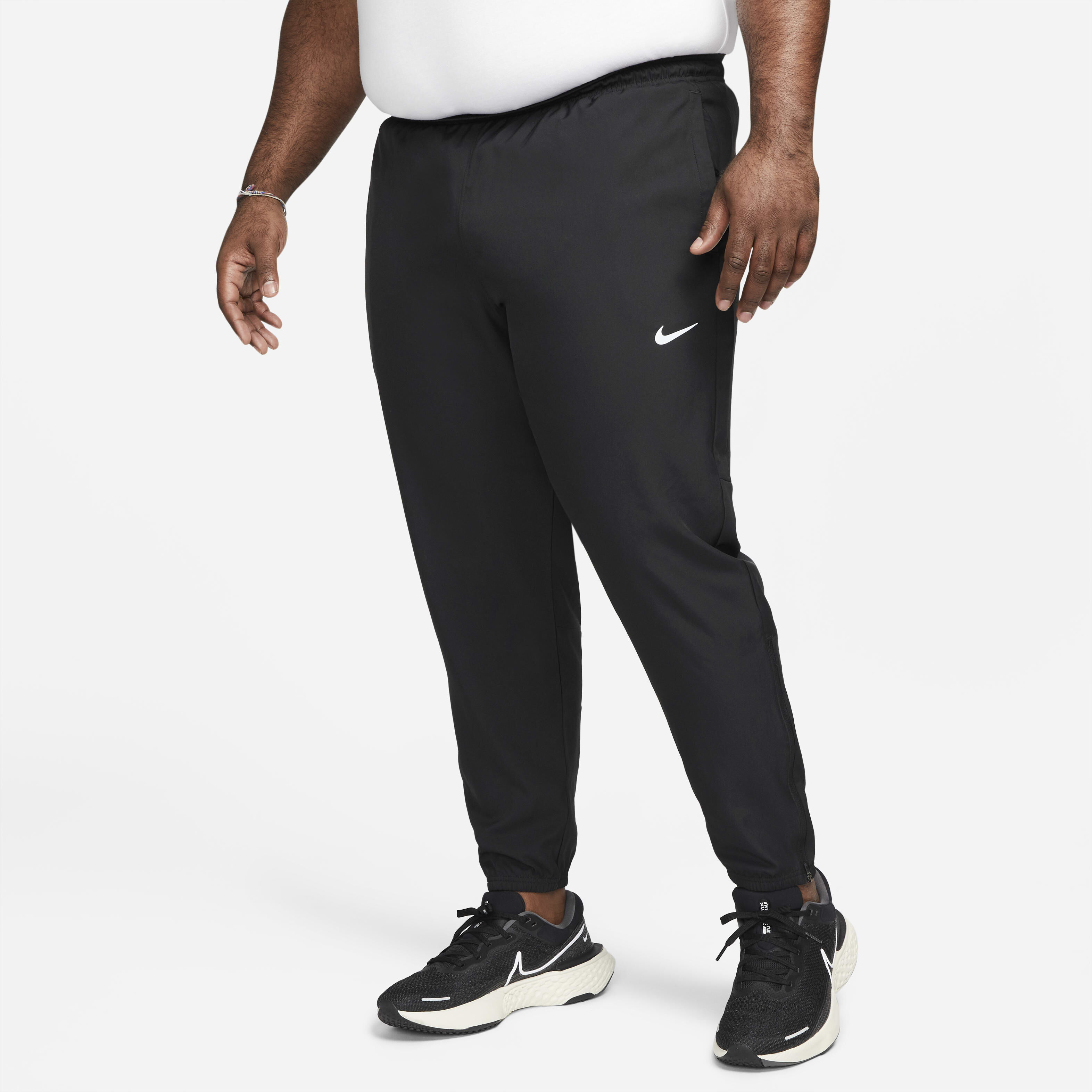 Nike Dri FIT Challenger
