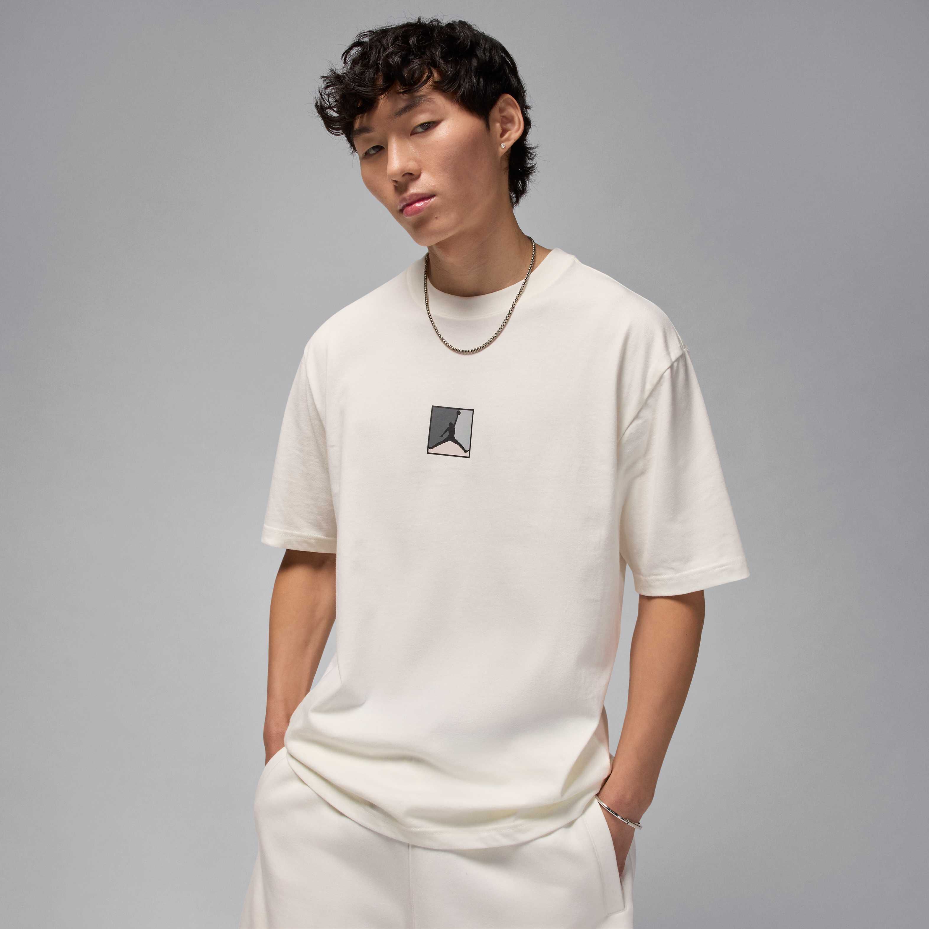 Buy Jordan Brooklyn Men's T-Shirt - Sail | Nike UAE Official