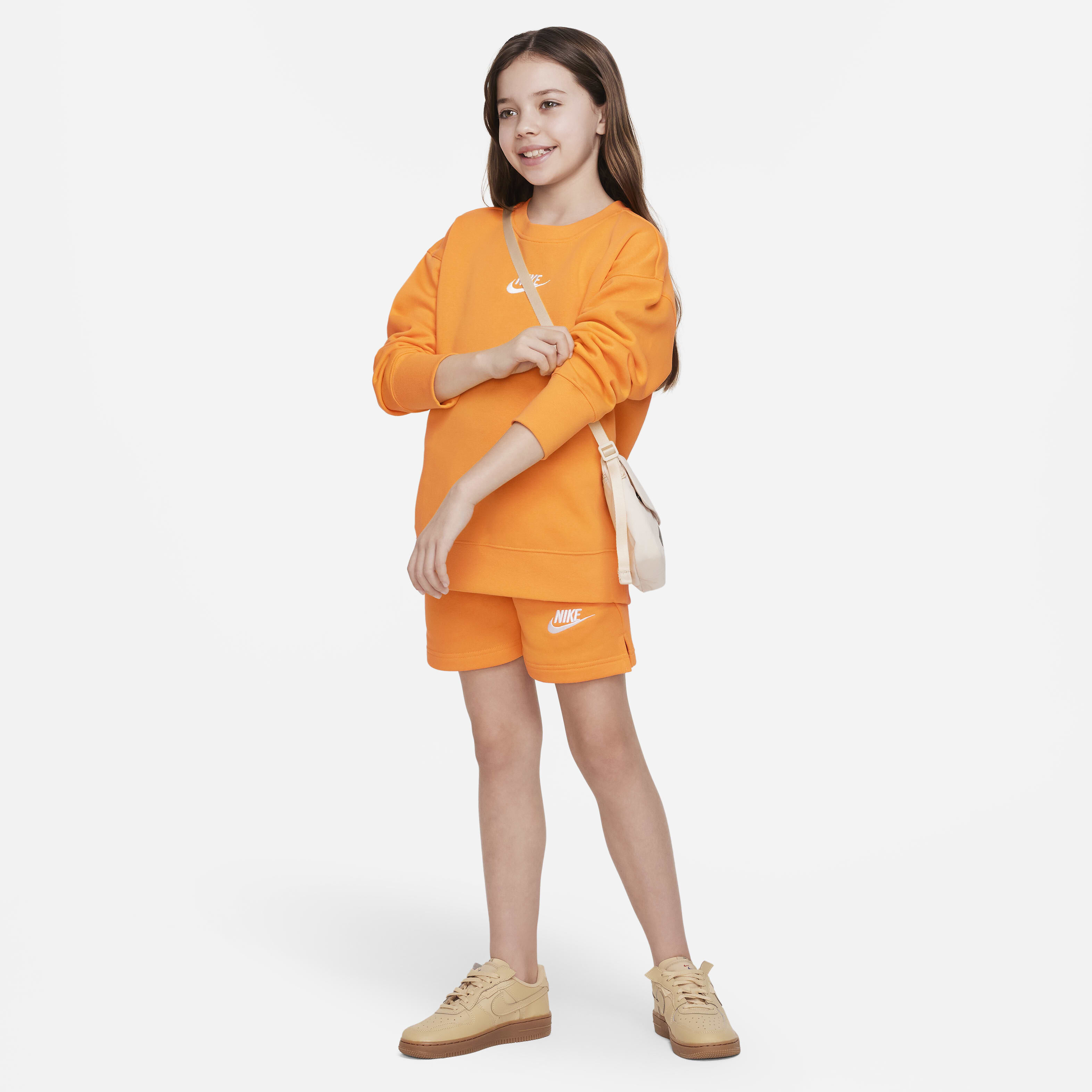 نايكي سبورتسوير كلوب image number 5