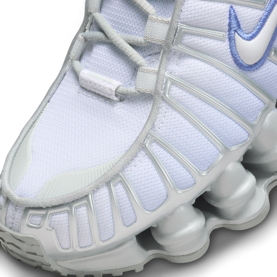 Womens nike shox hot sale size 10