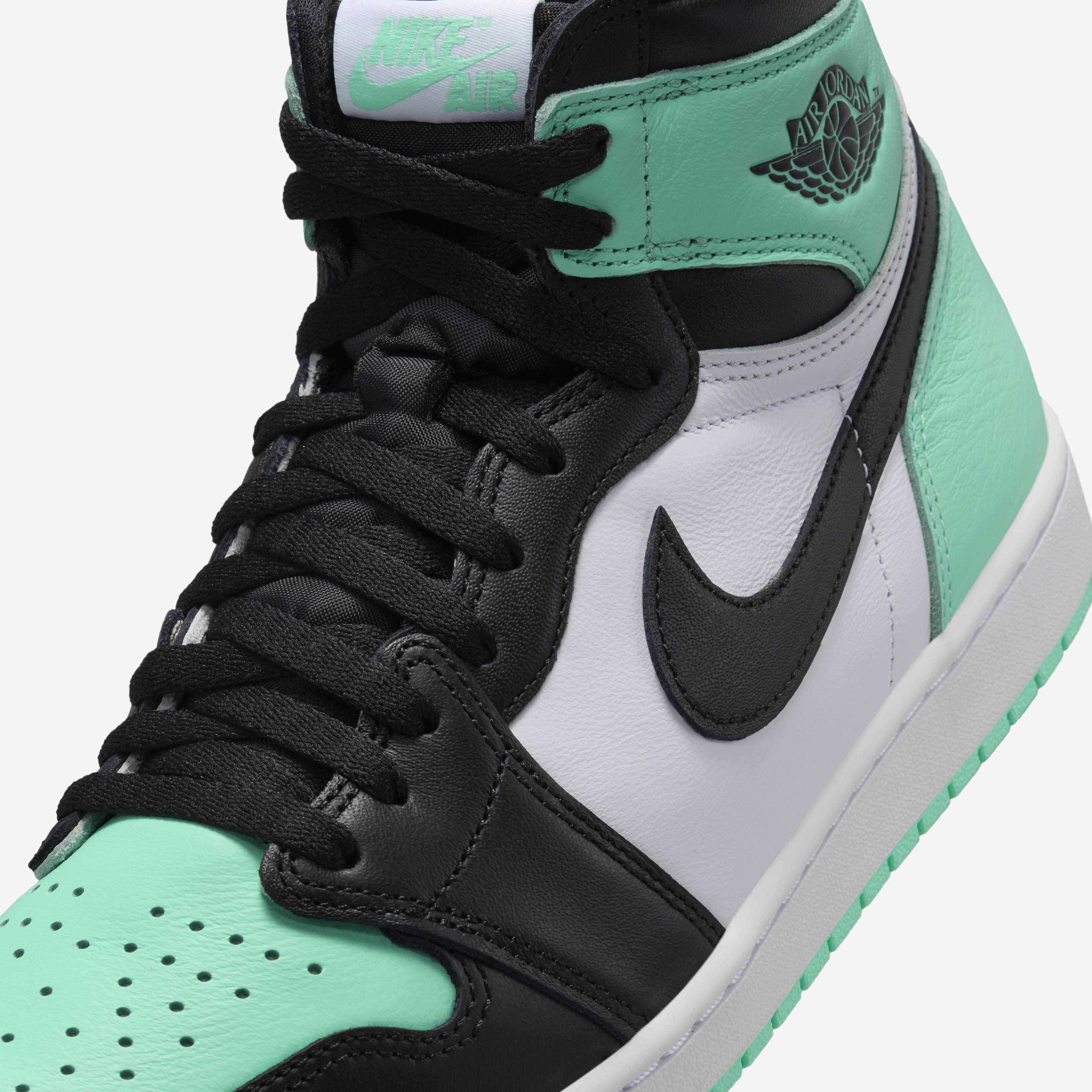 Air Jordan 1 Retro High OG image number 6