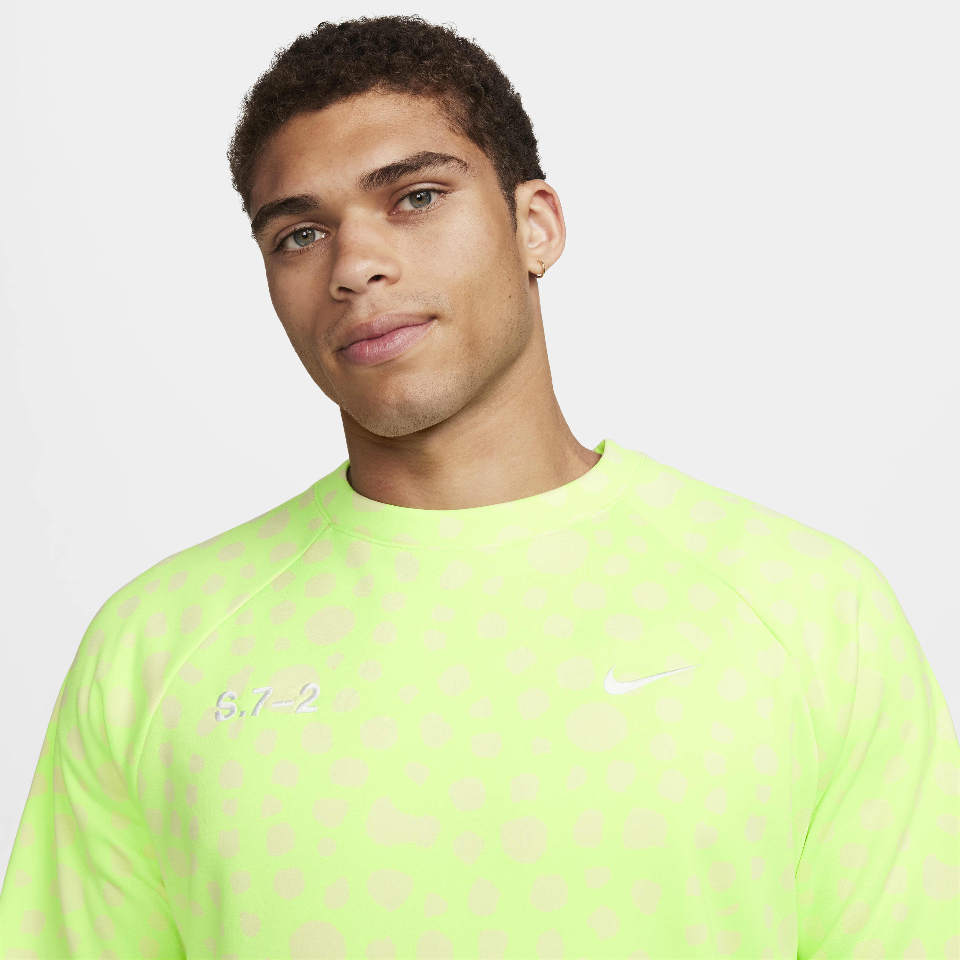 Nike Therma-FIT Studio '72 image number 2