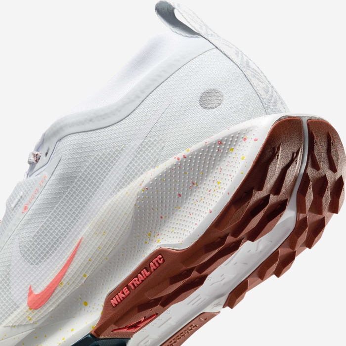 نايكي بيجاسوس تريل 5 جور-تكس image number 7 نايكي بيجاسوس تريل 5 جور-تكس image number 7