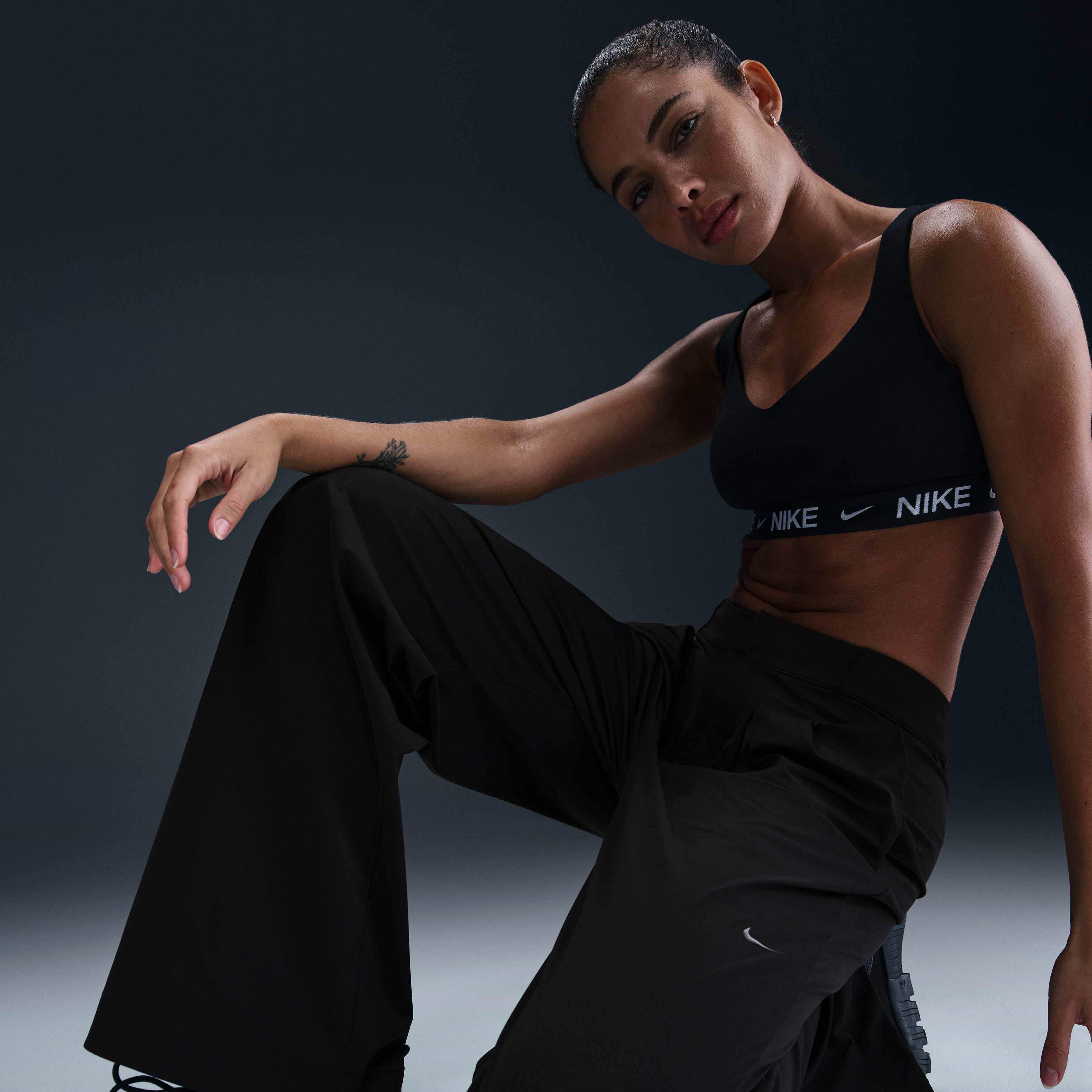 نايكي بليس image number 4