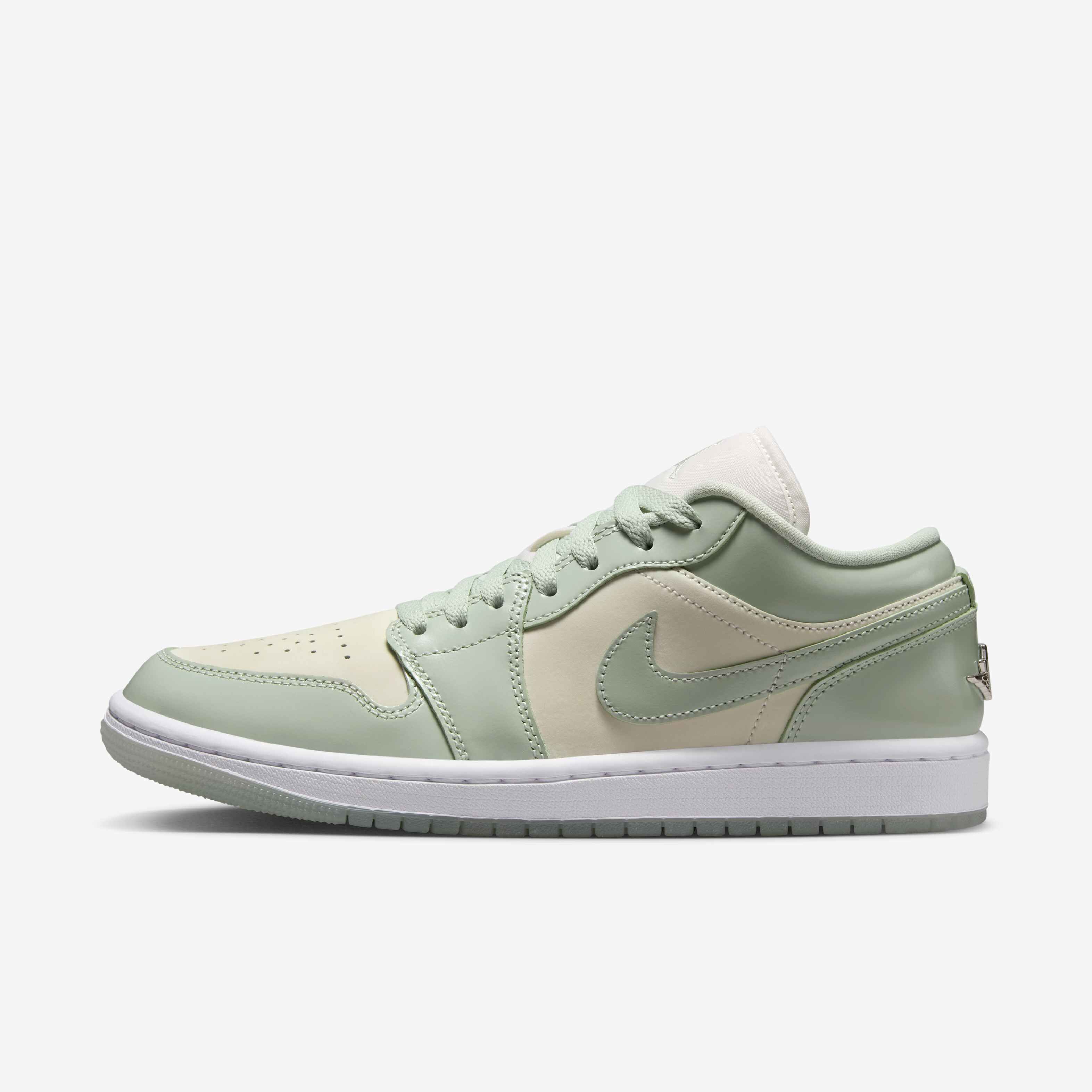 国内配送 NIKE AIR JORDAN 1 LOW SE WHITE /SEAFORM-SAIL Nike Air Jordan 1 Low SE White Seafoam Sail FN5214-131 Men's