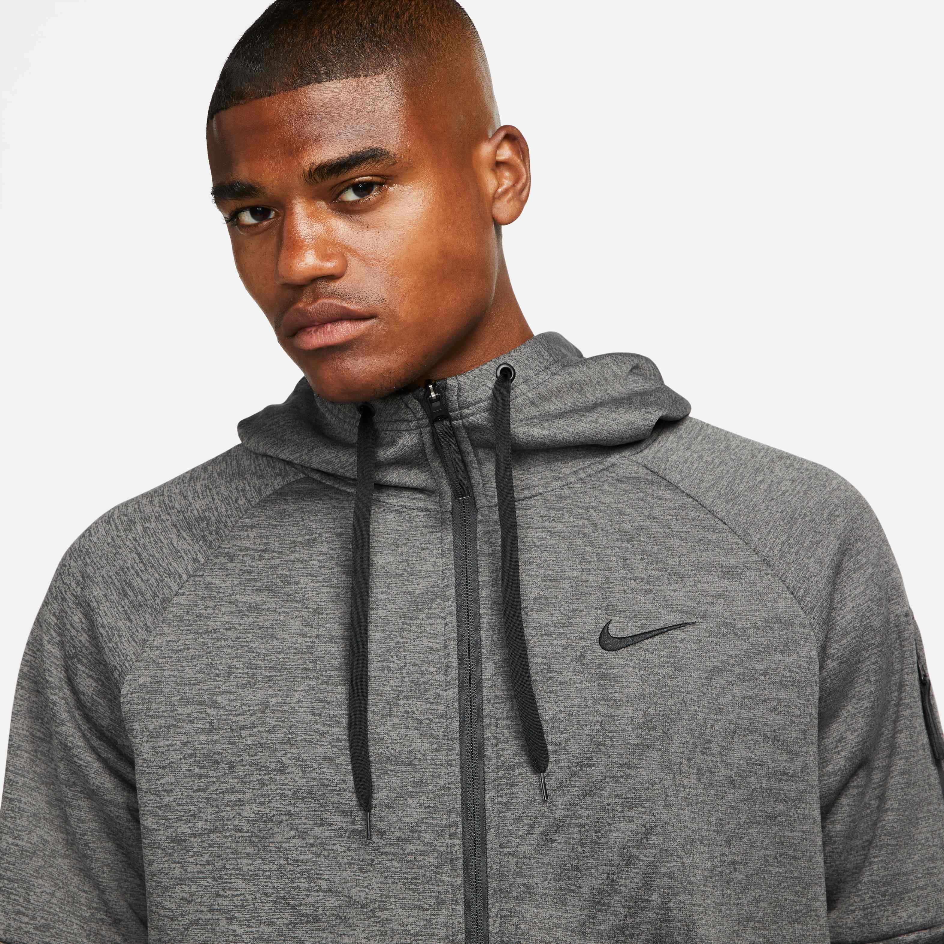 Nike Therma image number 2