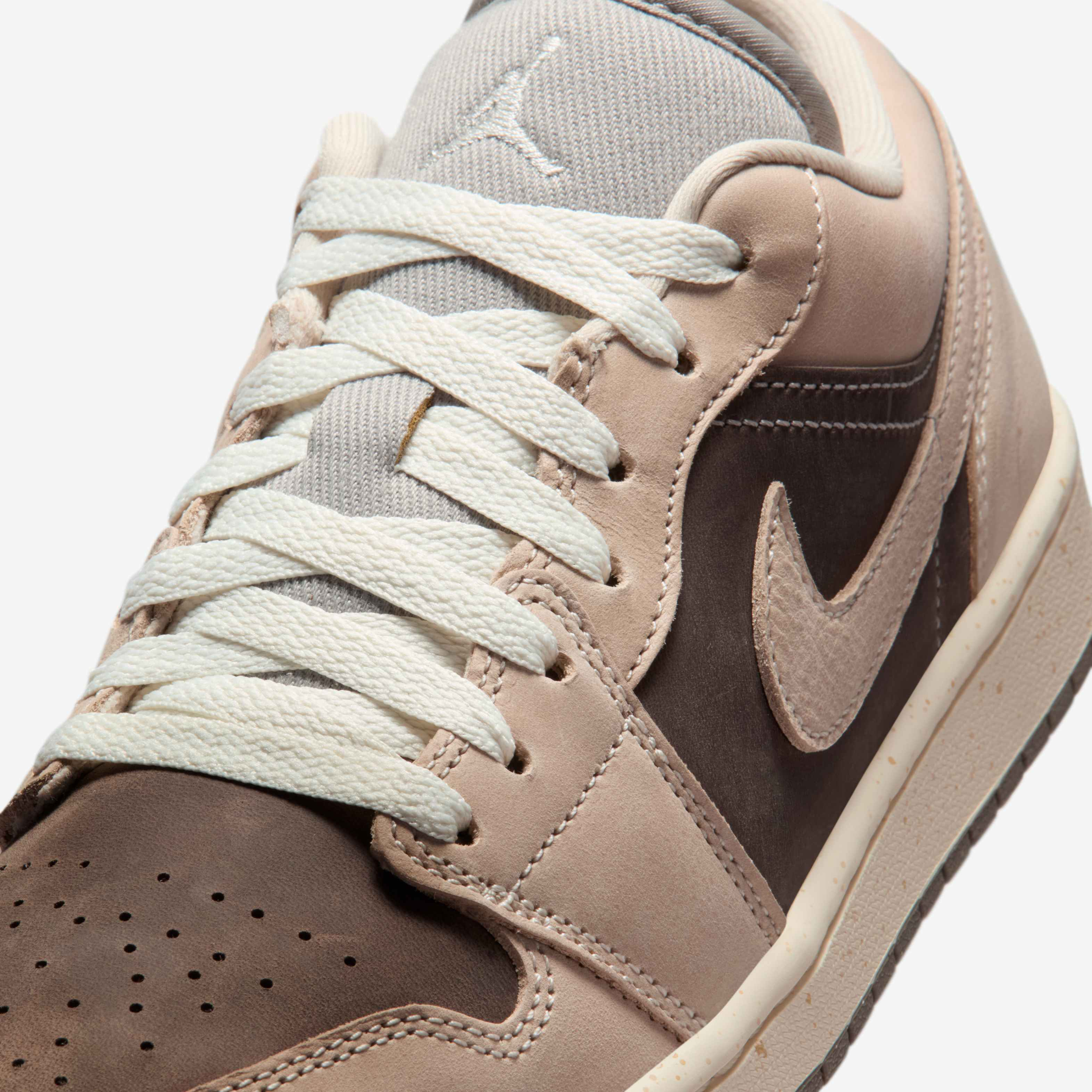 Air Jordan 1 Low SE image number 6