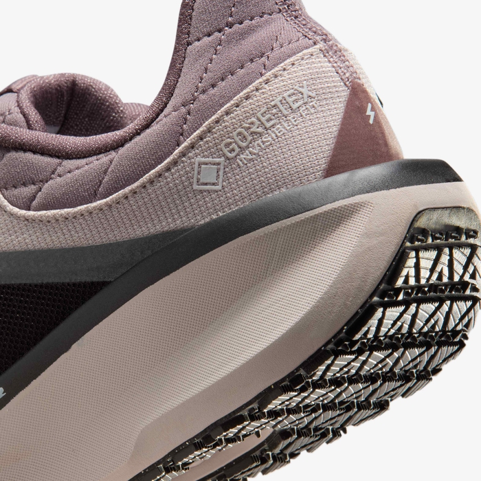 Nike Winflo 11 GORE-TEX image number 7 Nike Winflo 11 GORE-TEX image number 7