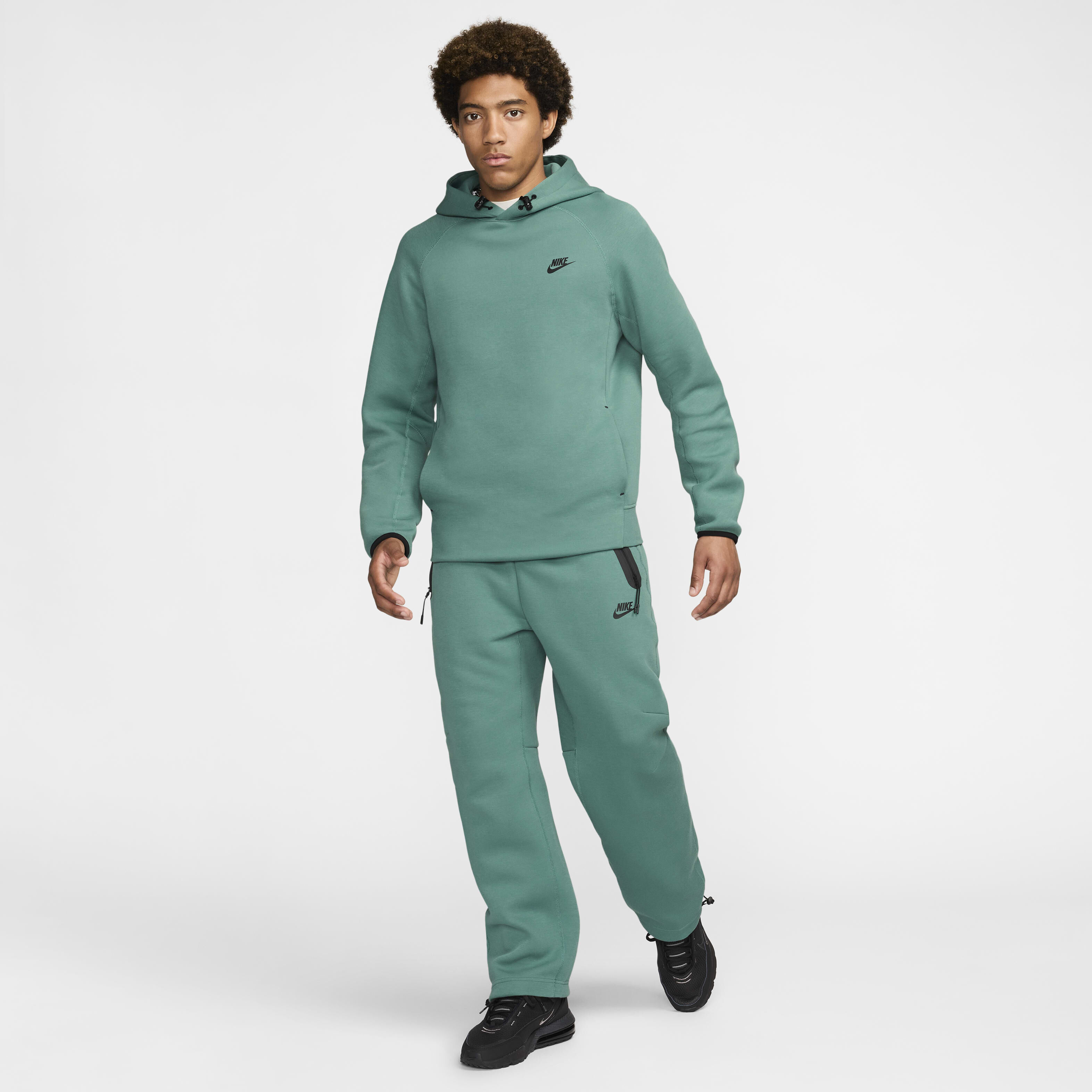 Nike Sportswear Tech Fleece image number 9