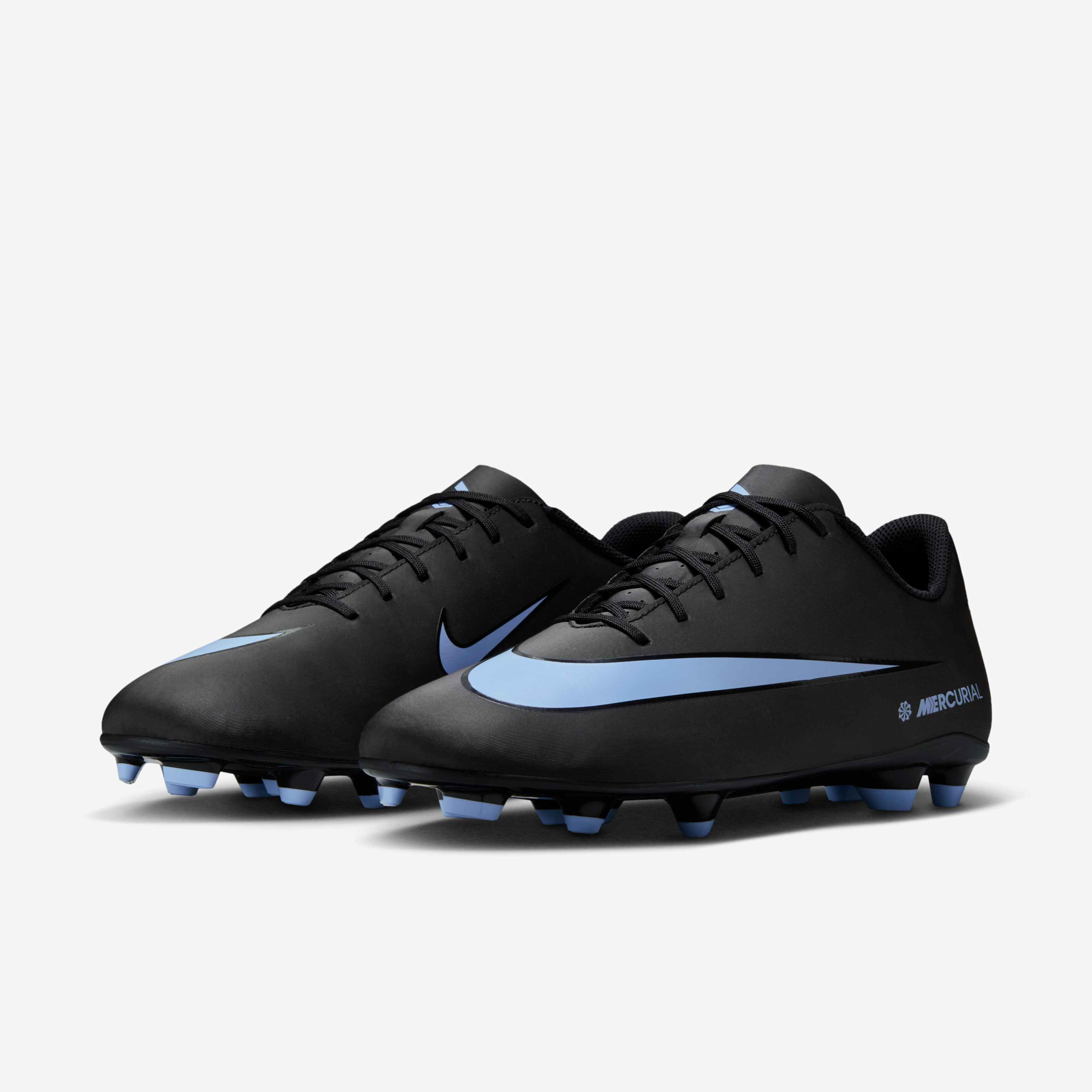 Nike Mercurial Vapor 16 Club image number 4