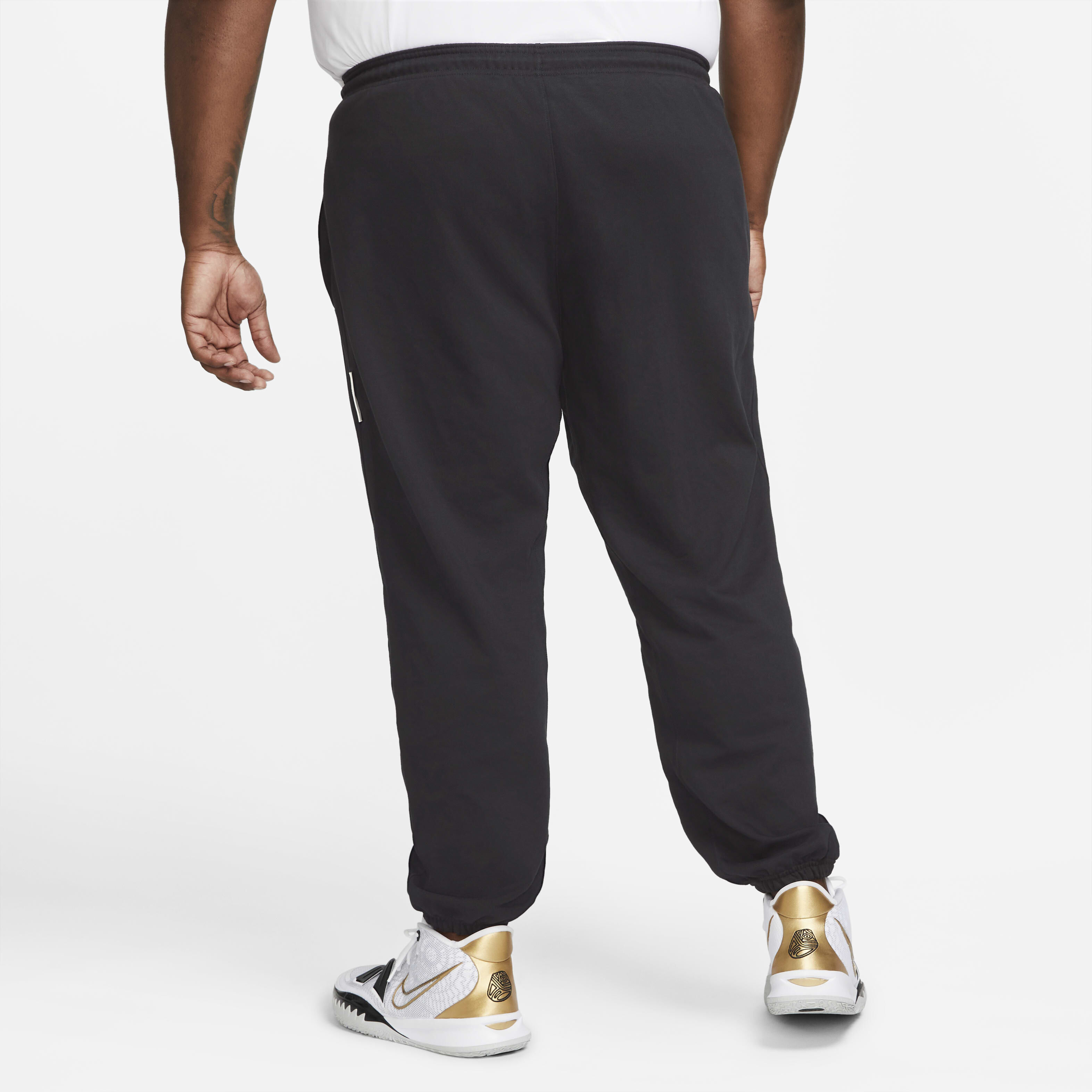 Nike Standard Issue image number 8