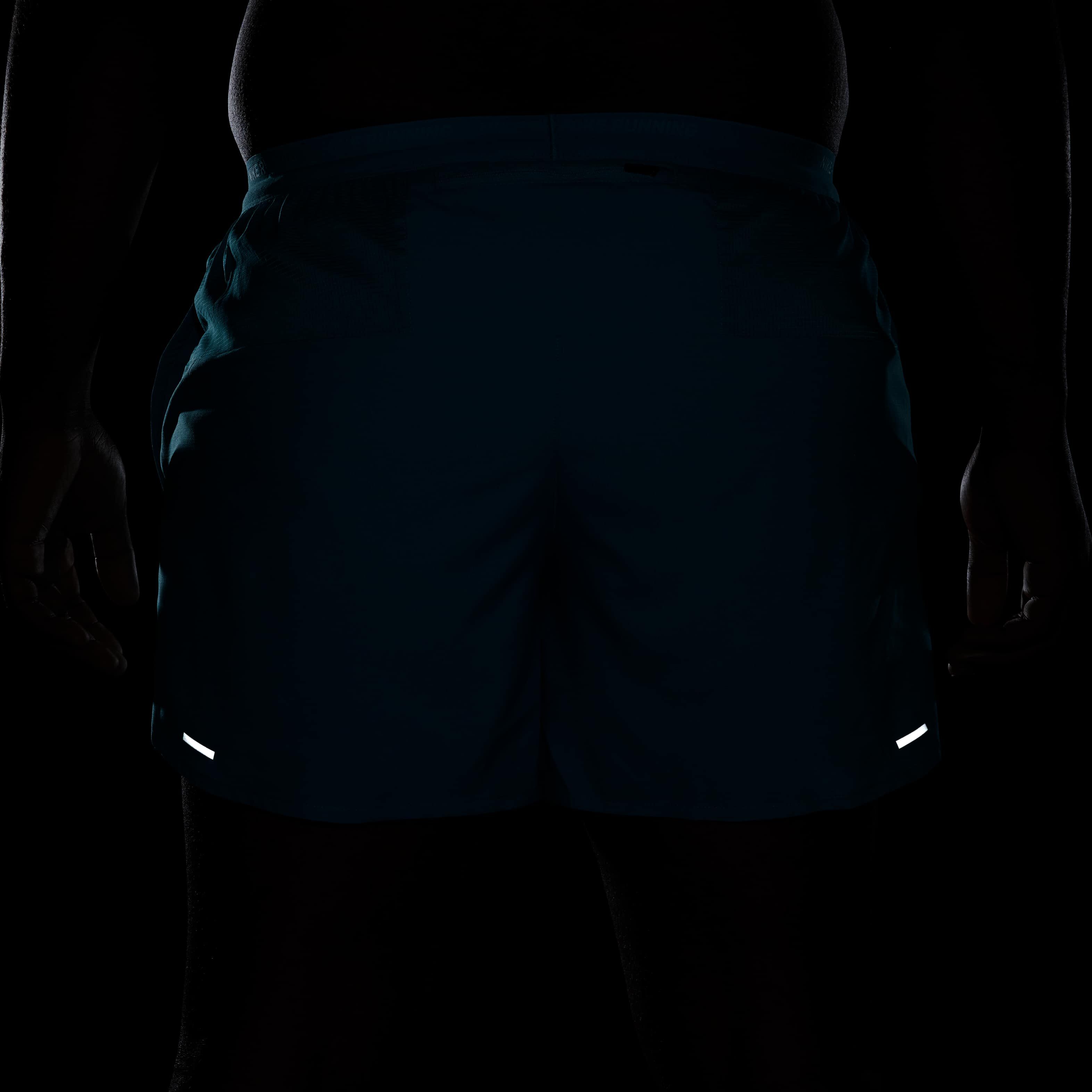 Nike Stride image number 17