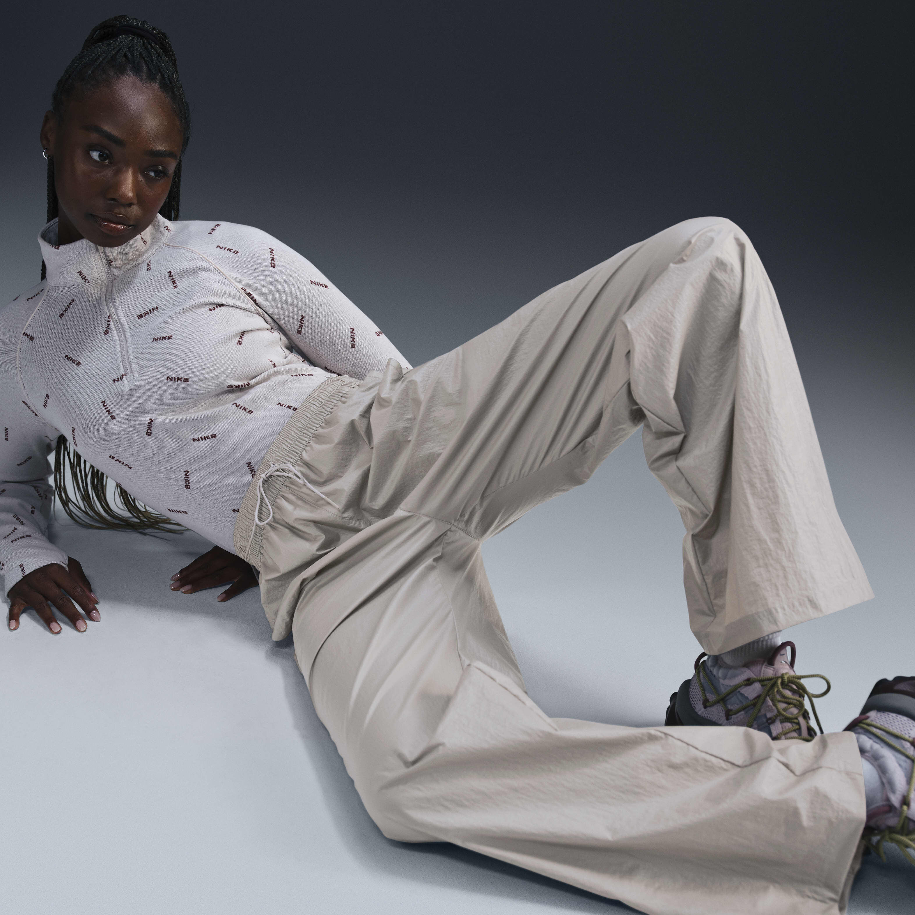 نايكي ويندرانر image number 4