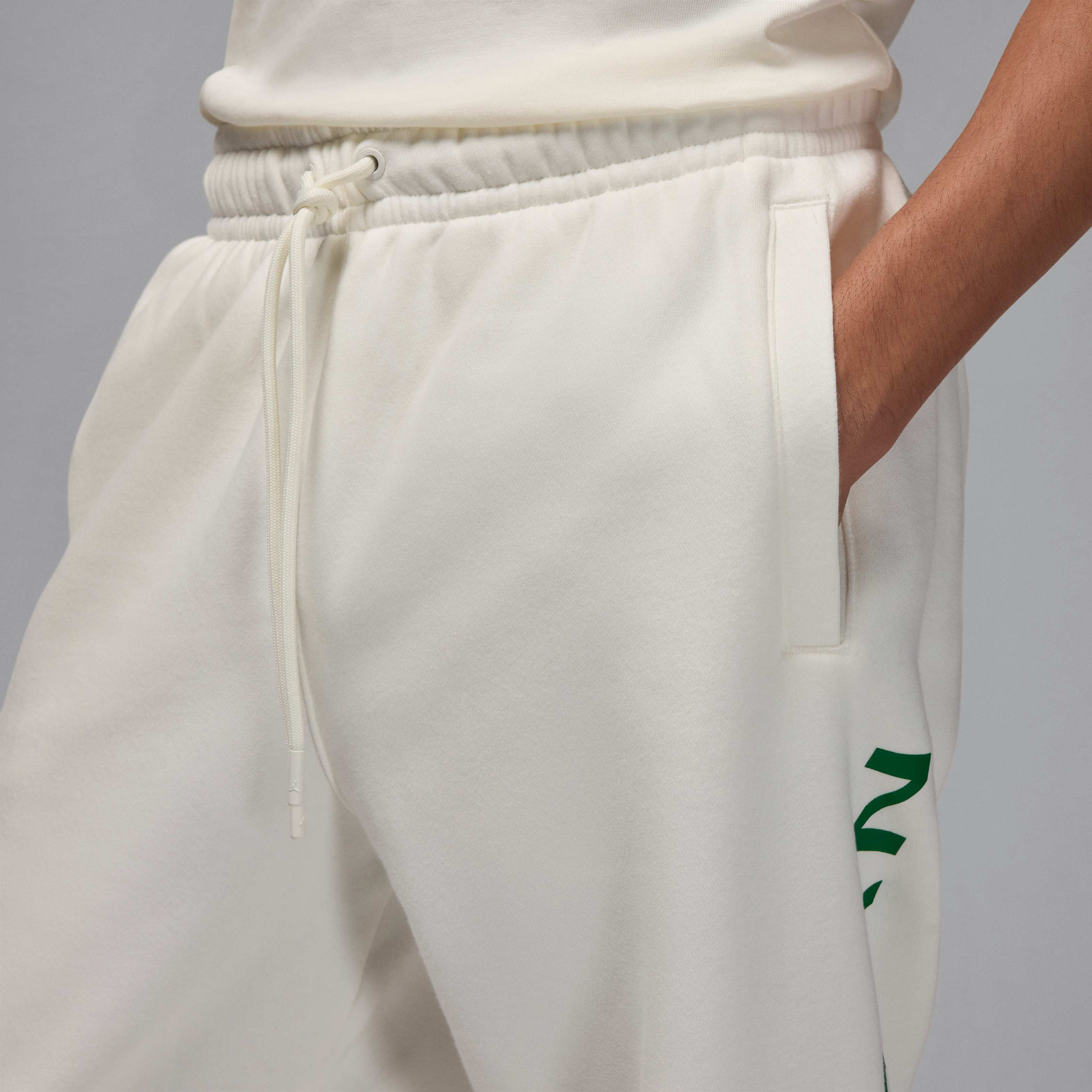 جوردن ايسنشالز image number 2