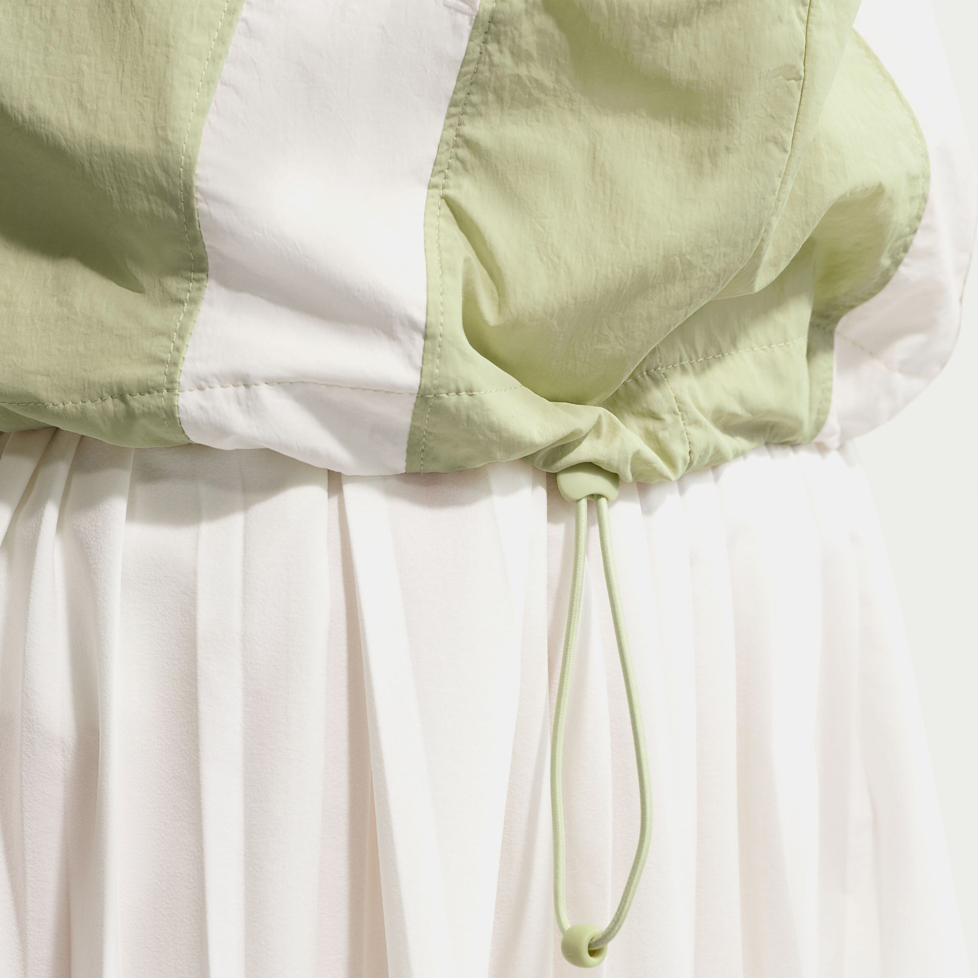 نايكي سبورتسوير image number 6