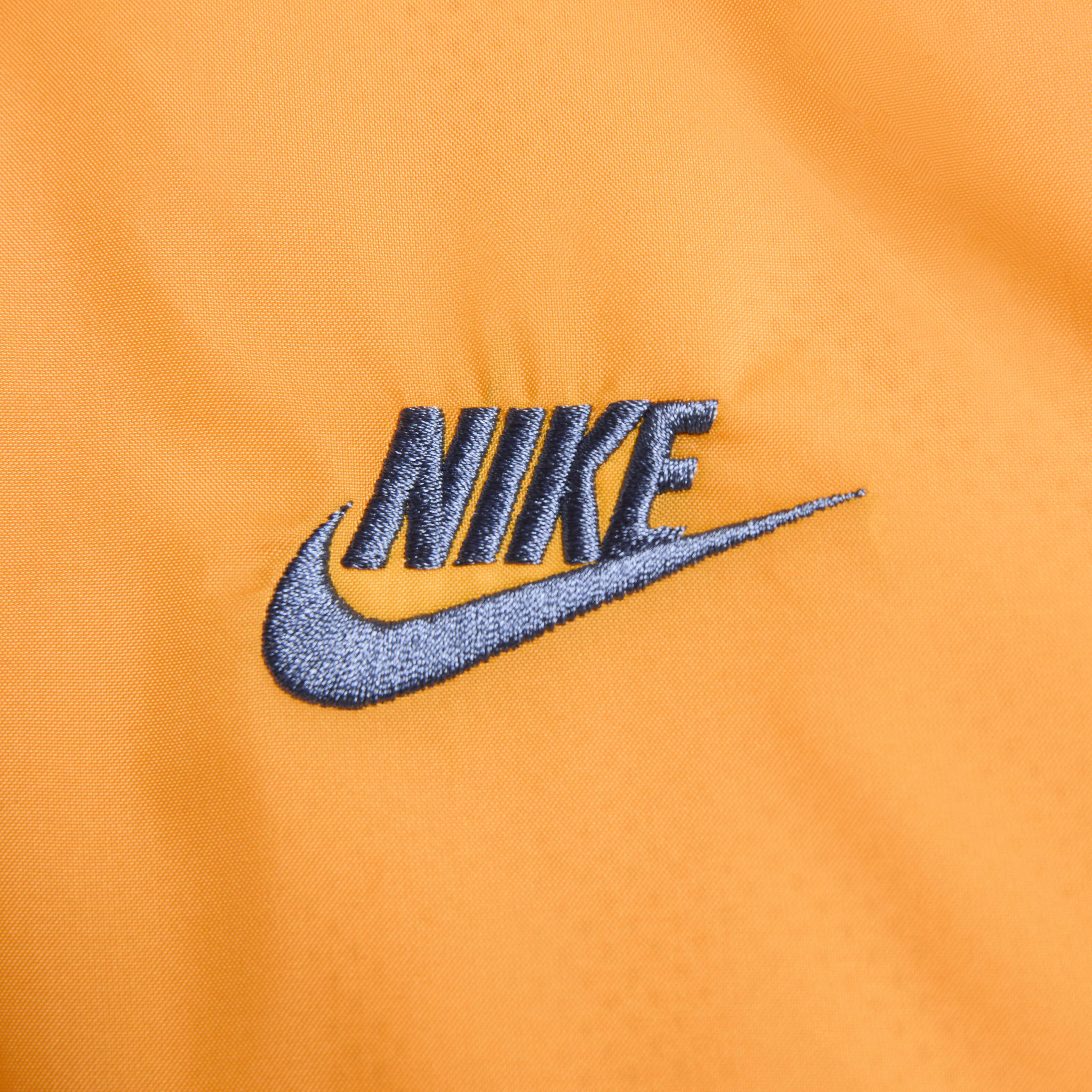 Nike Windrunner image number 5