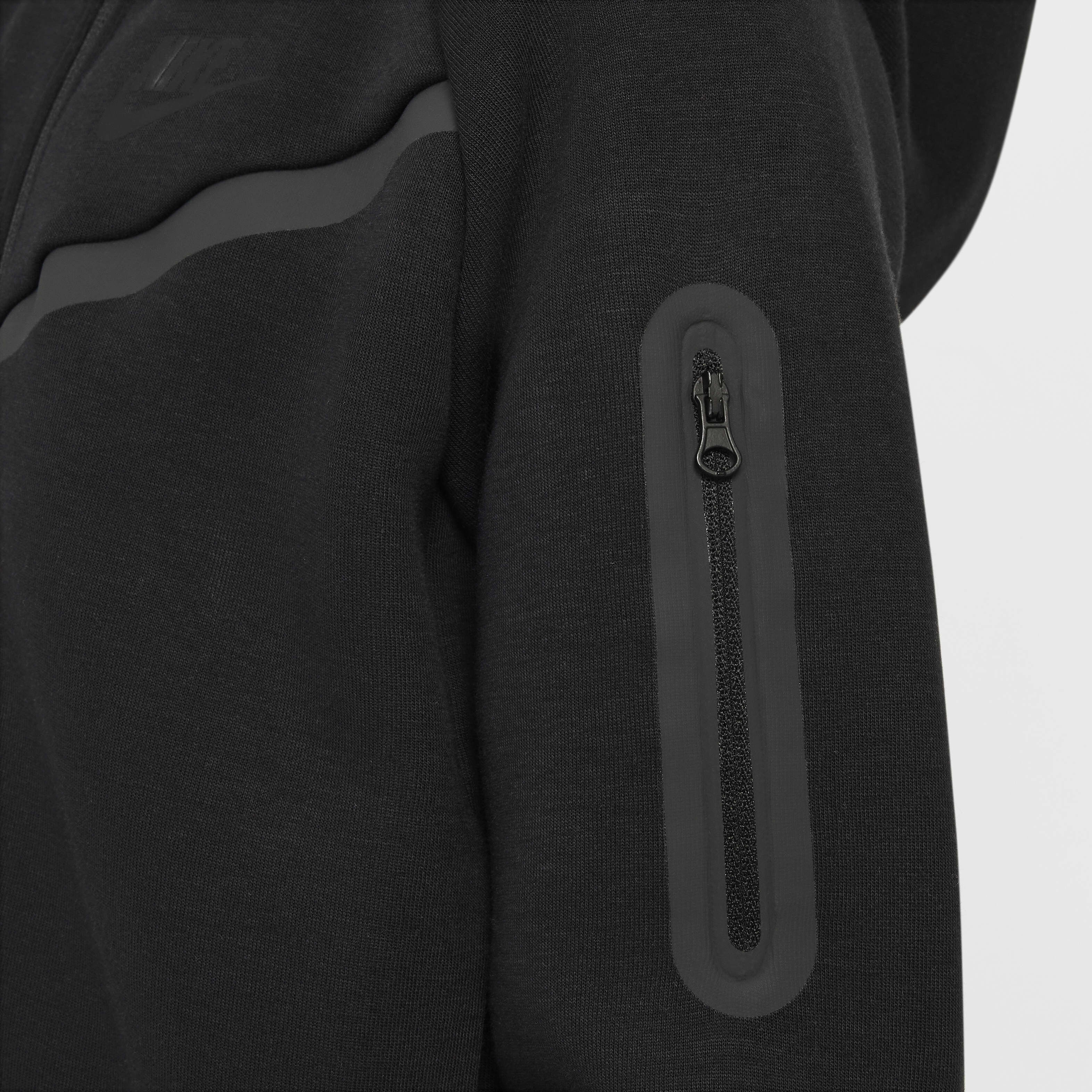 Nike Sportswear Tech Fleece image number 5