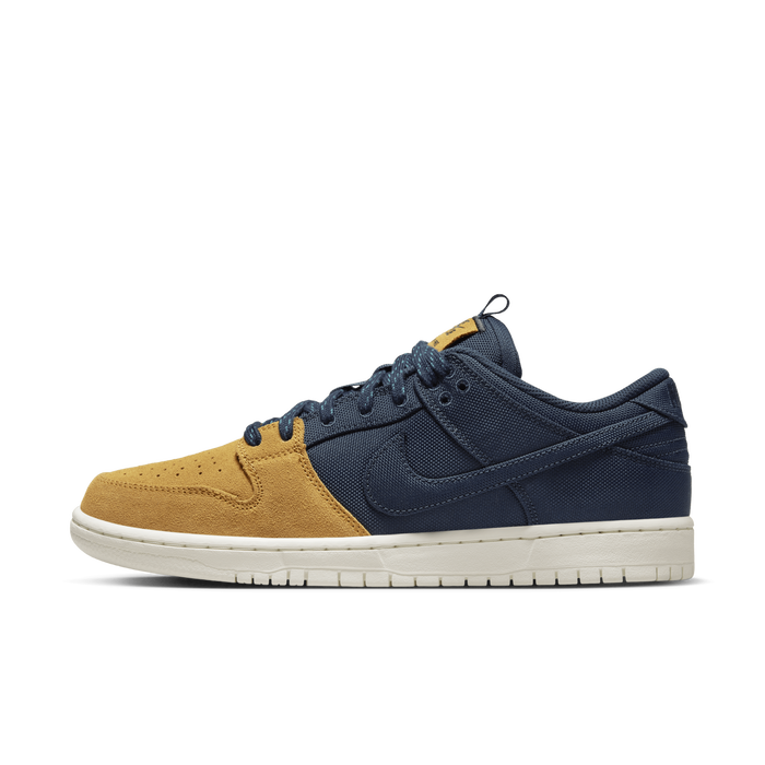Shop SB Dunk Low Pro Premium Men s Shoes Nike UAE