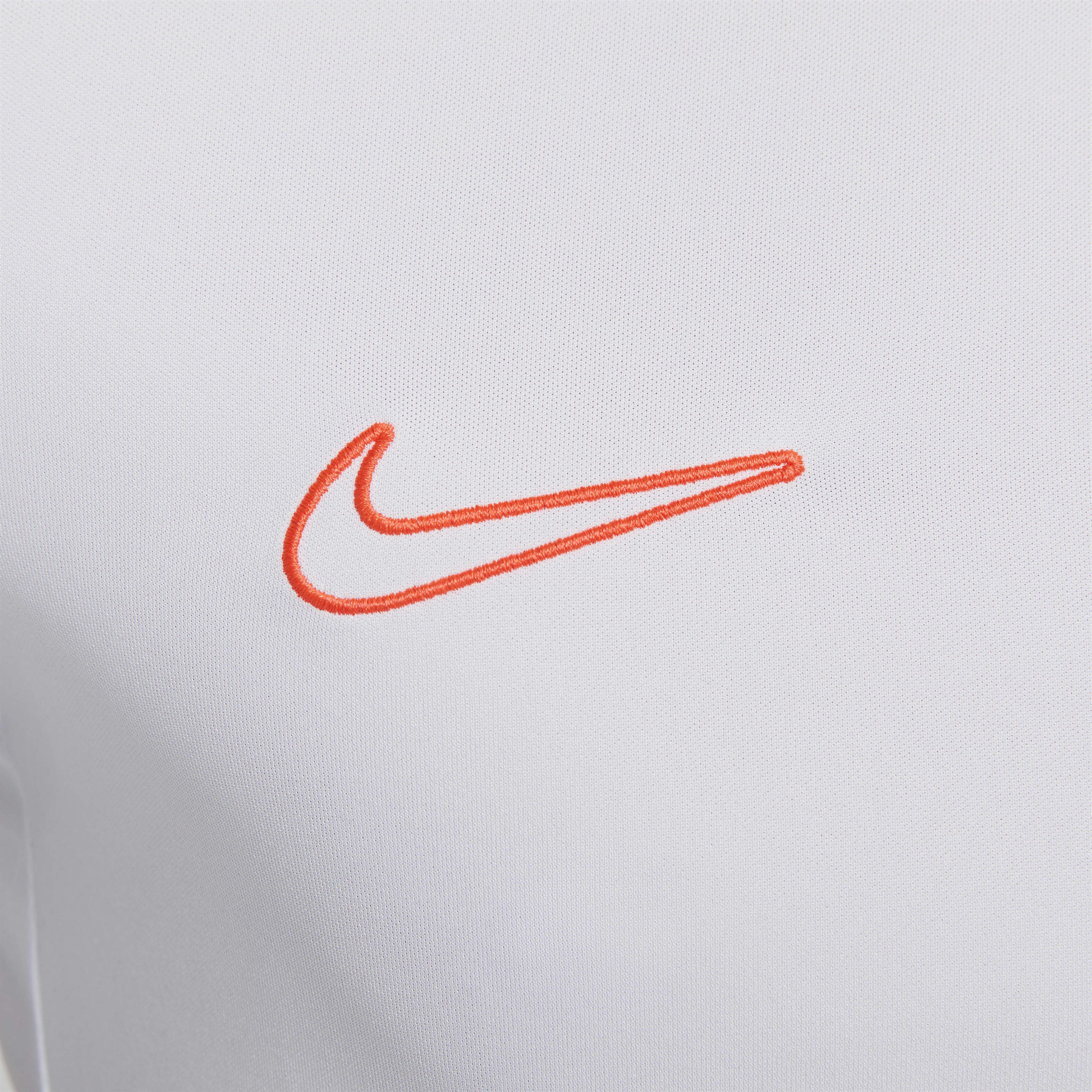 Nike Academy image number 3