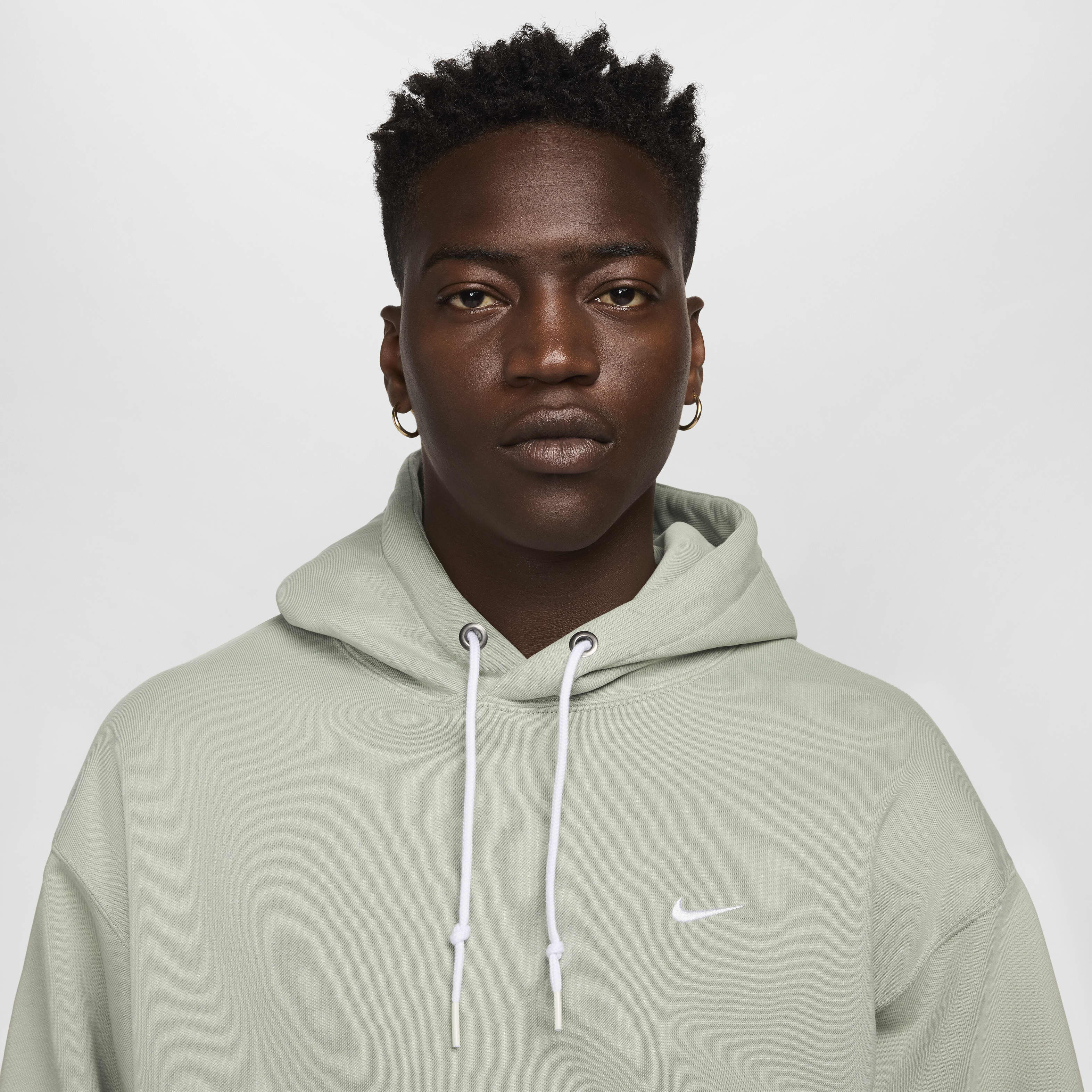 نايكي سولو سووش image number 2