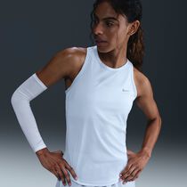 Nike Tempo