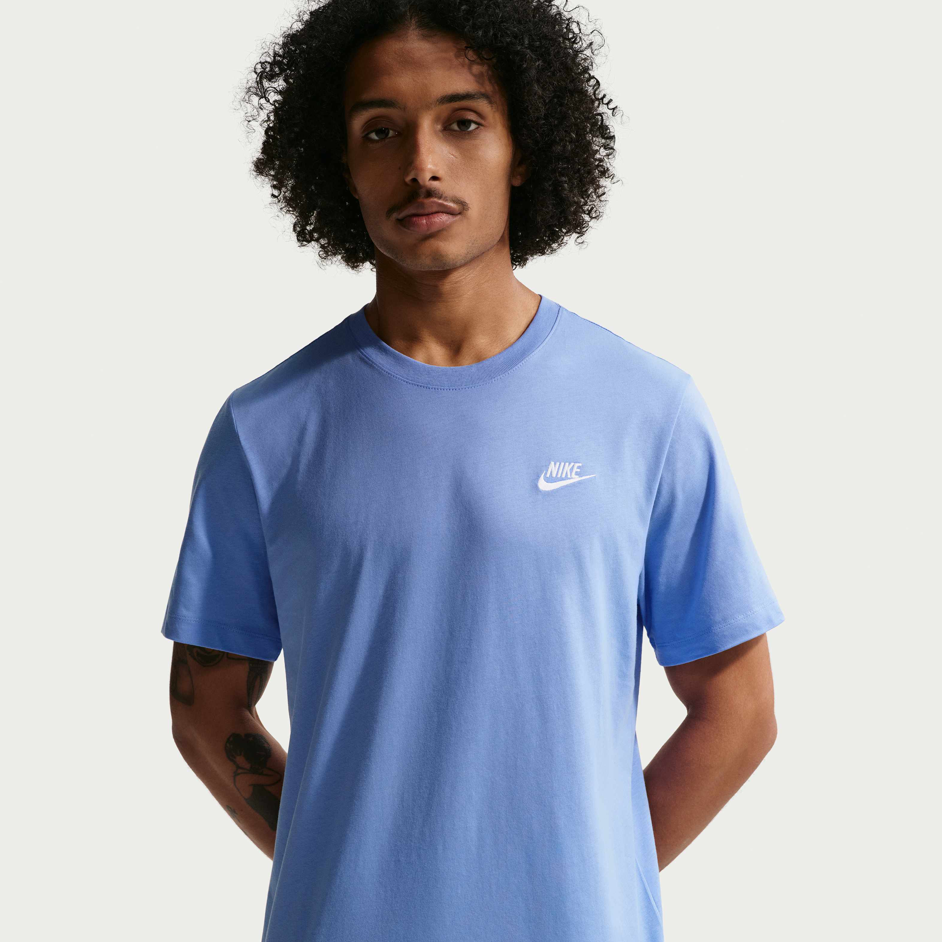 Nike Sportswear Club image number 0