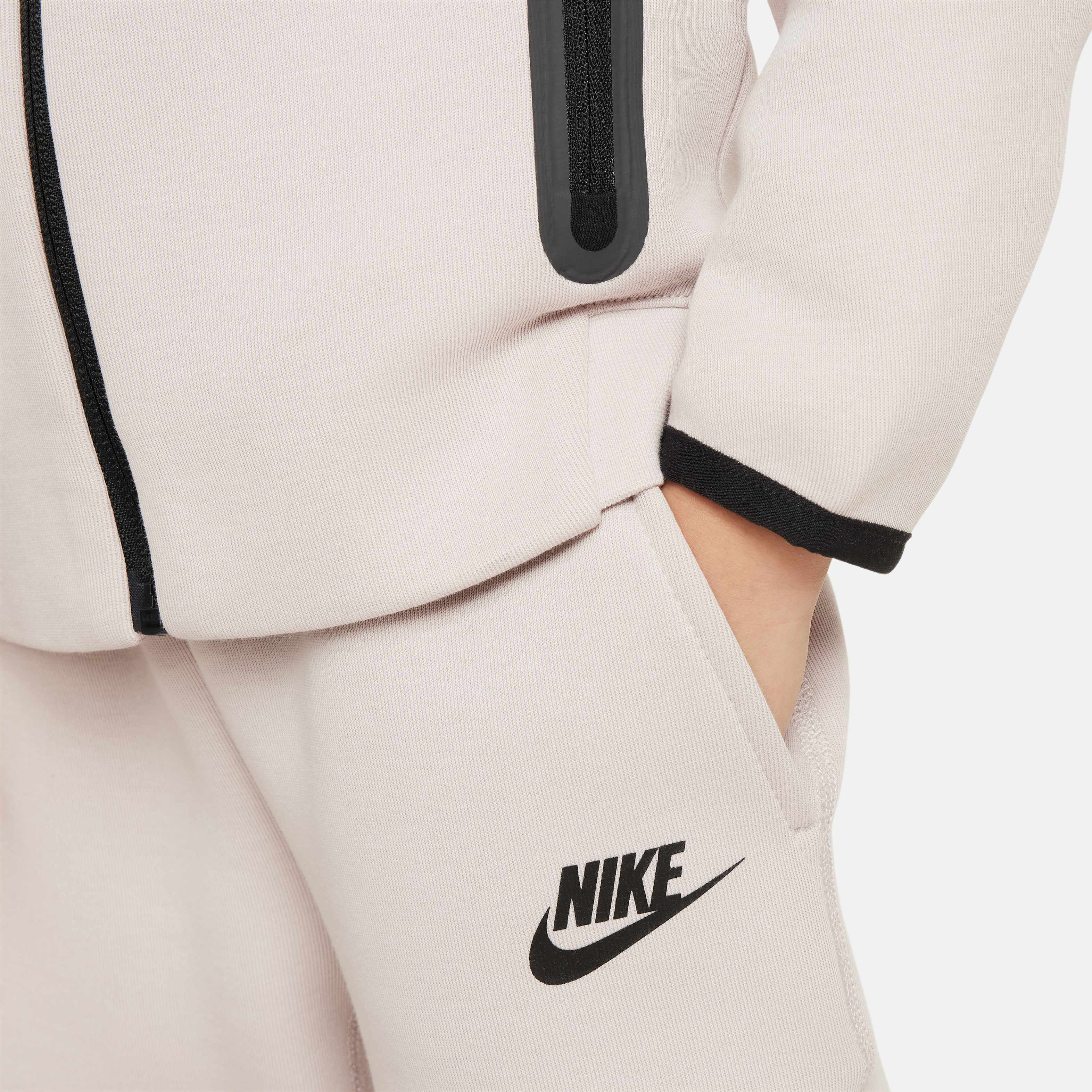 Nike Sportswear Tech Fleece Full-Zip Set image number 4