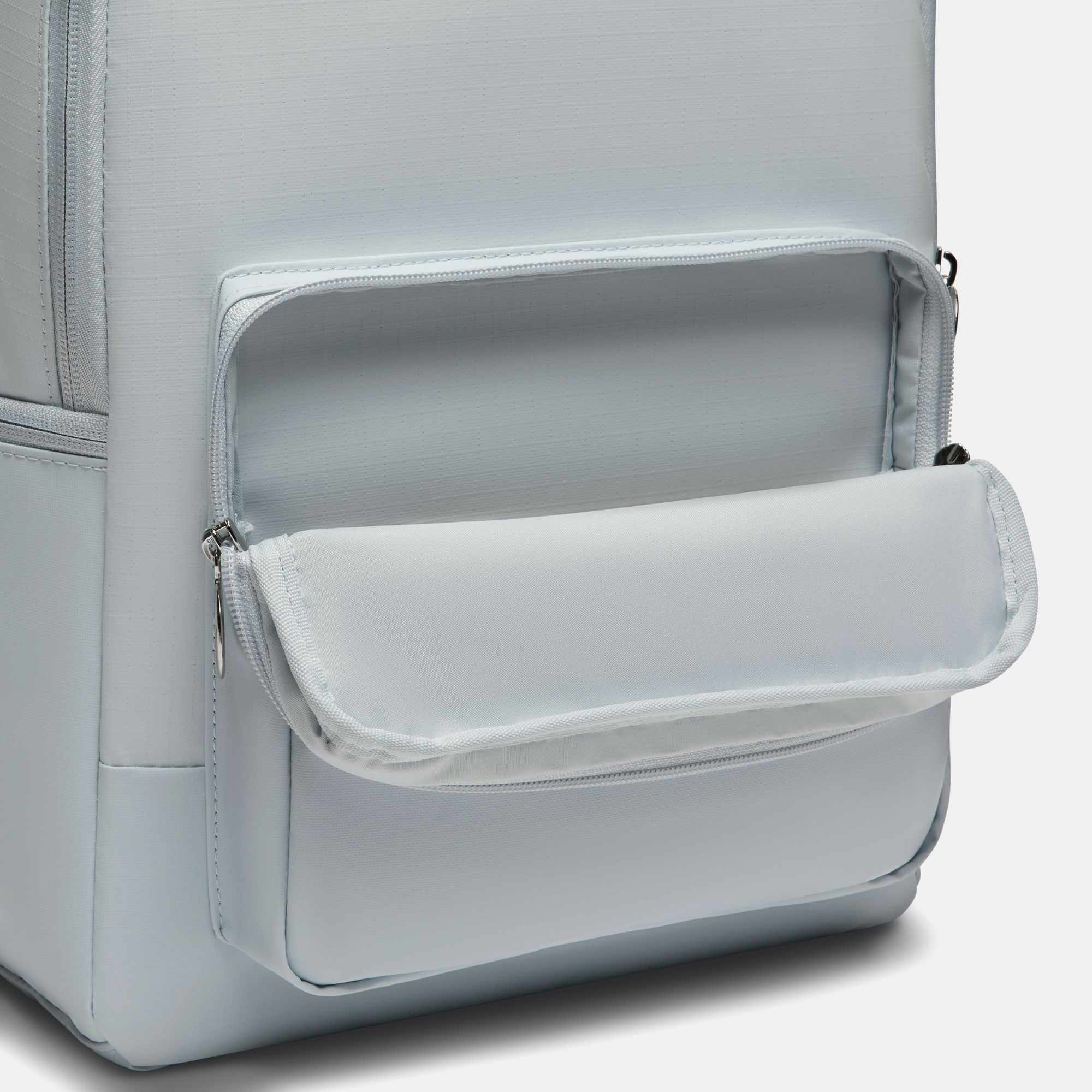 نايكي هيرتدج image number 5