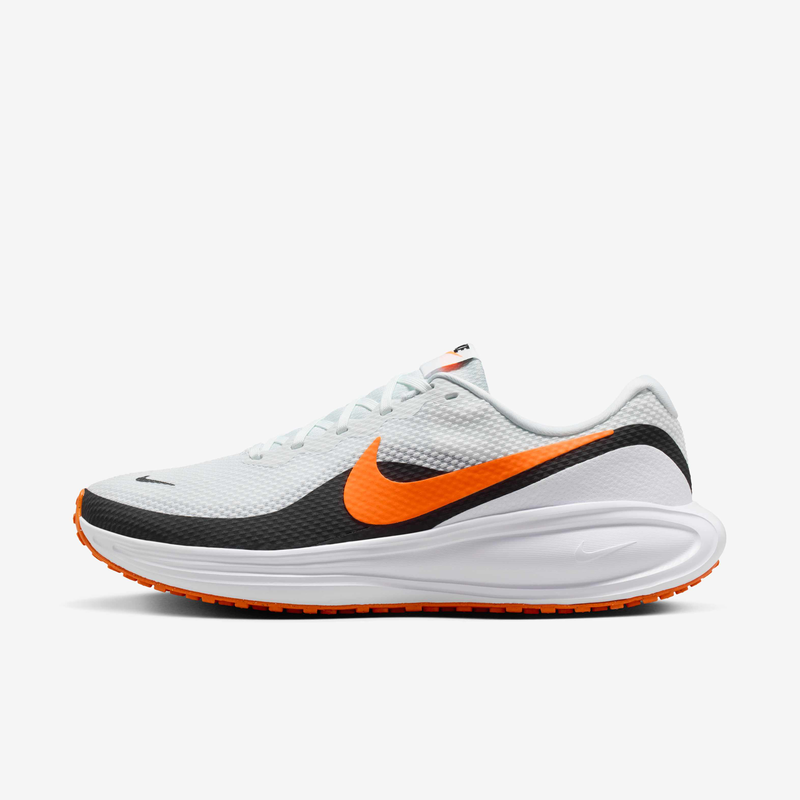 Revolution 8 men's road running shoes