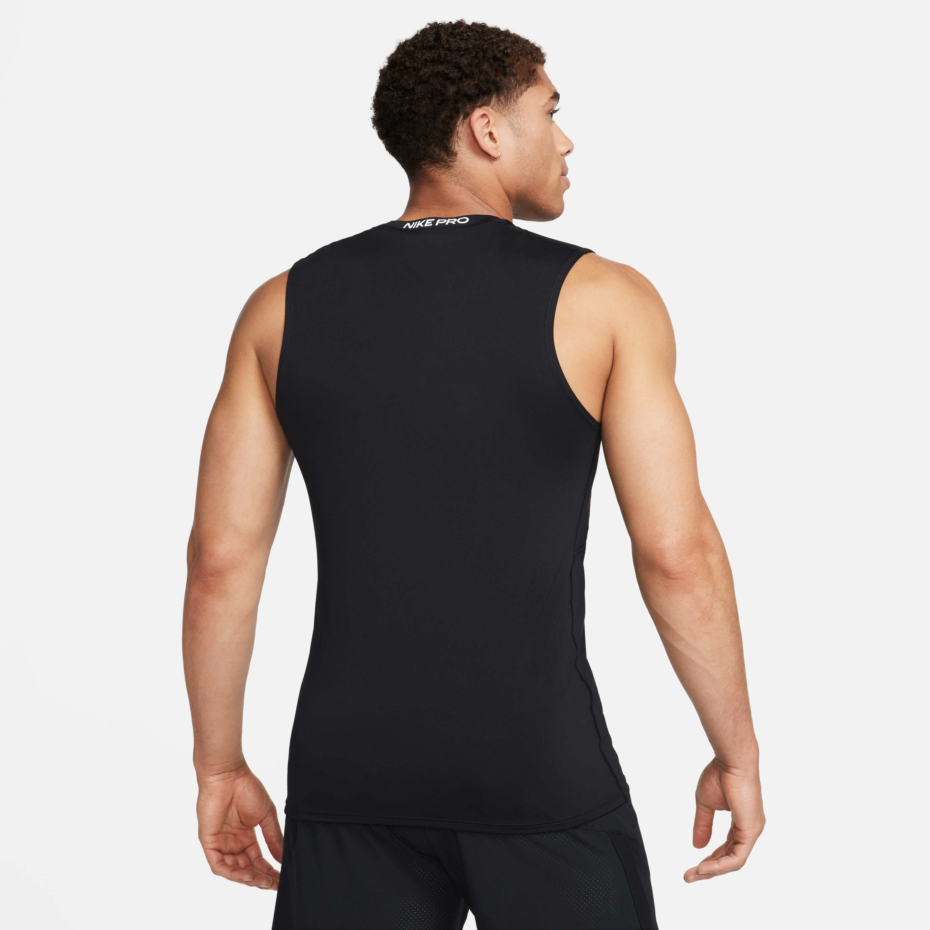 Nike Pro image number 1