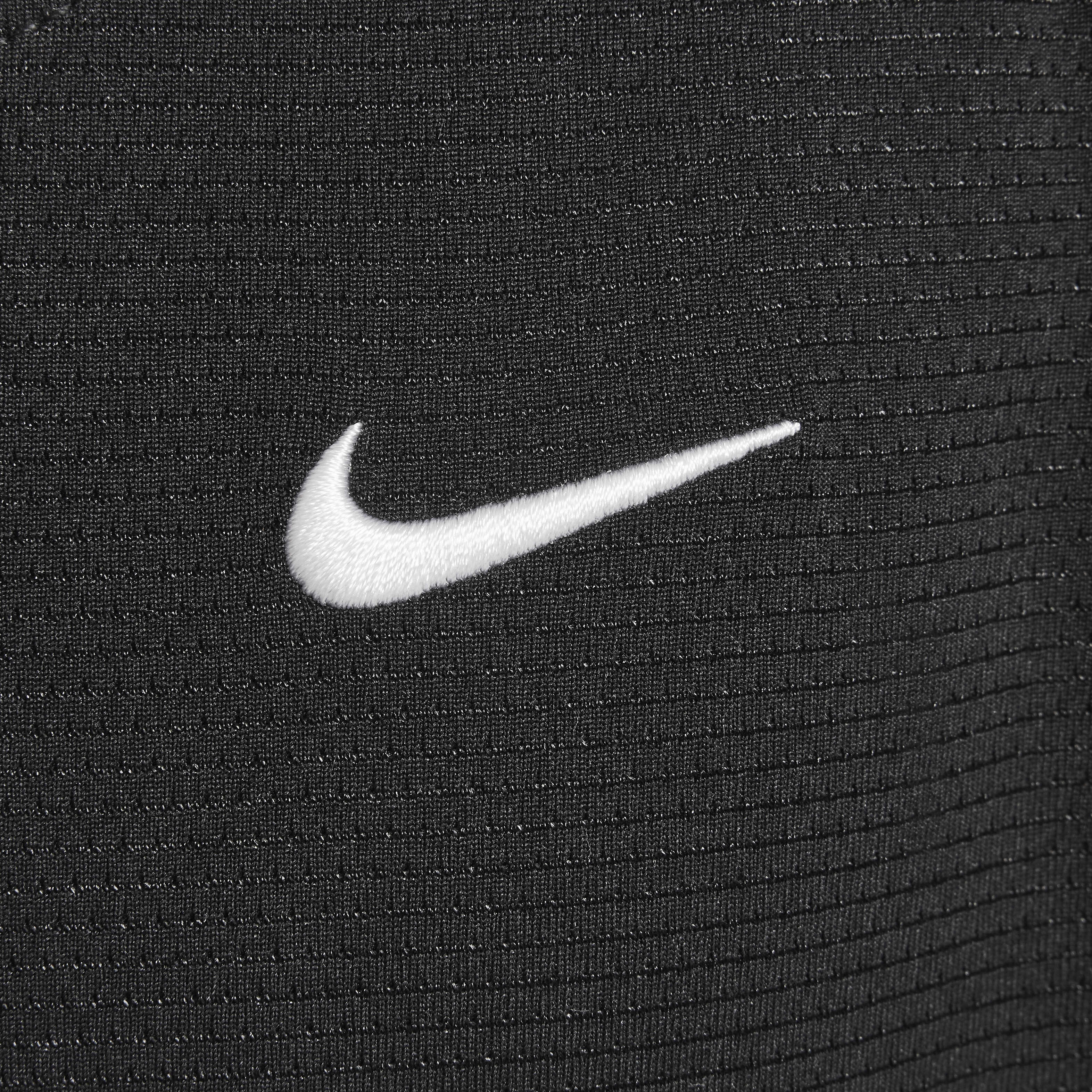 نايكي كلتشر اوف باسكت بول image number 3