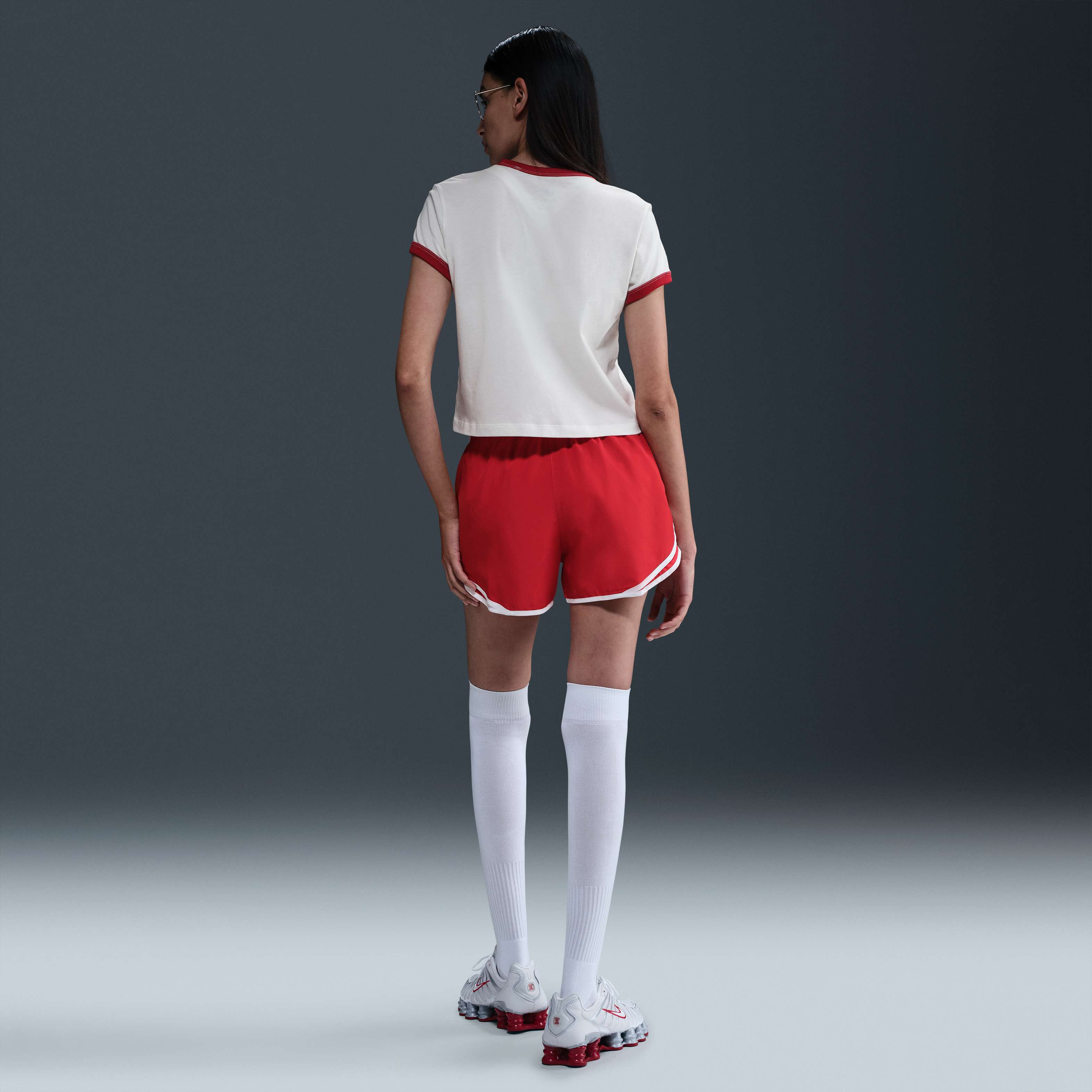 نايكي سبورتسوير image number 4