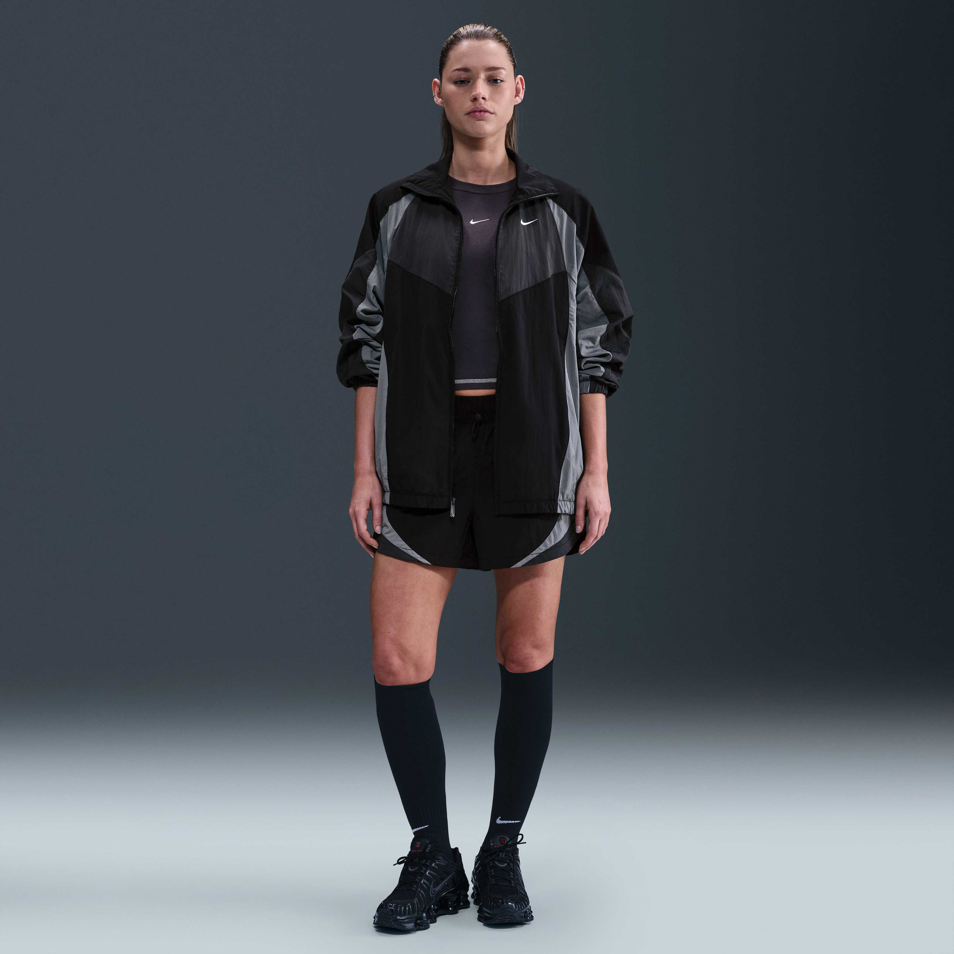 نايكي سبورتسوير image number 3