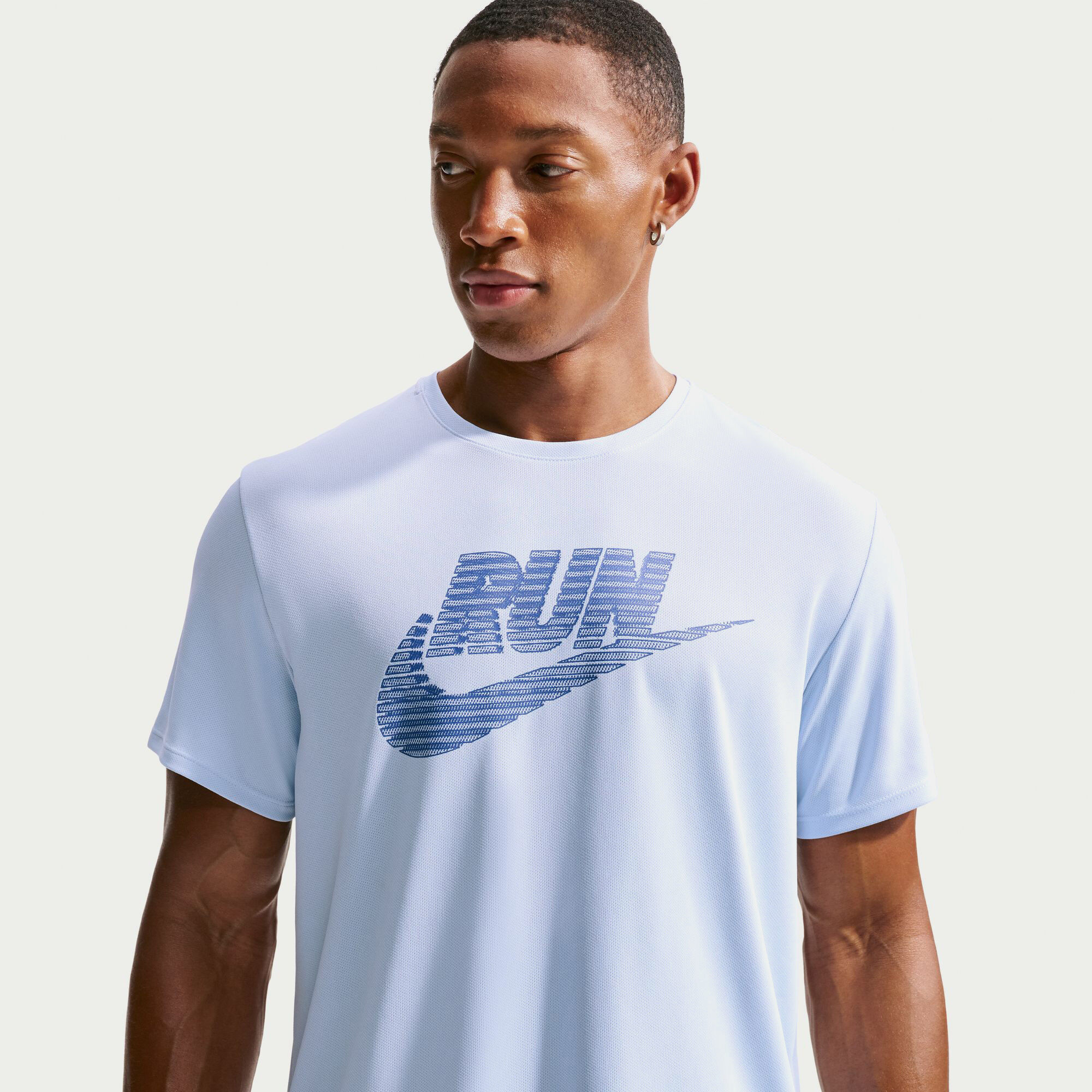 Nike Miler image number 2