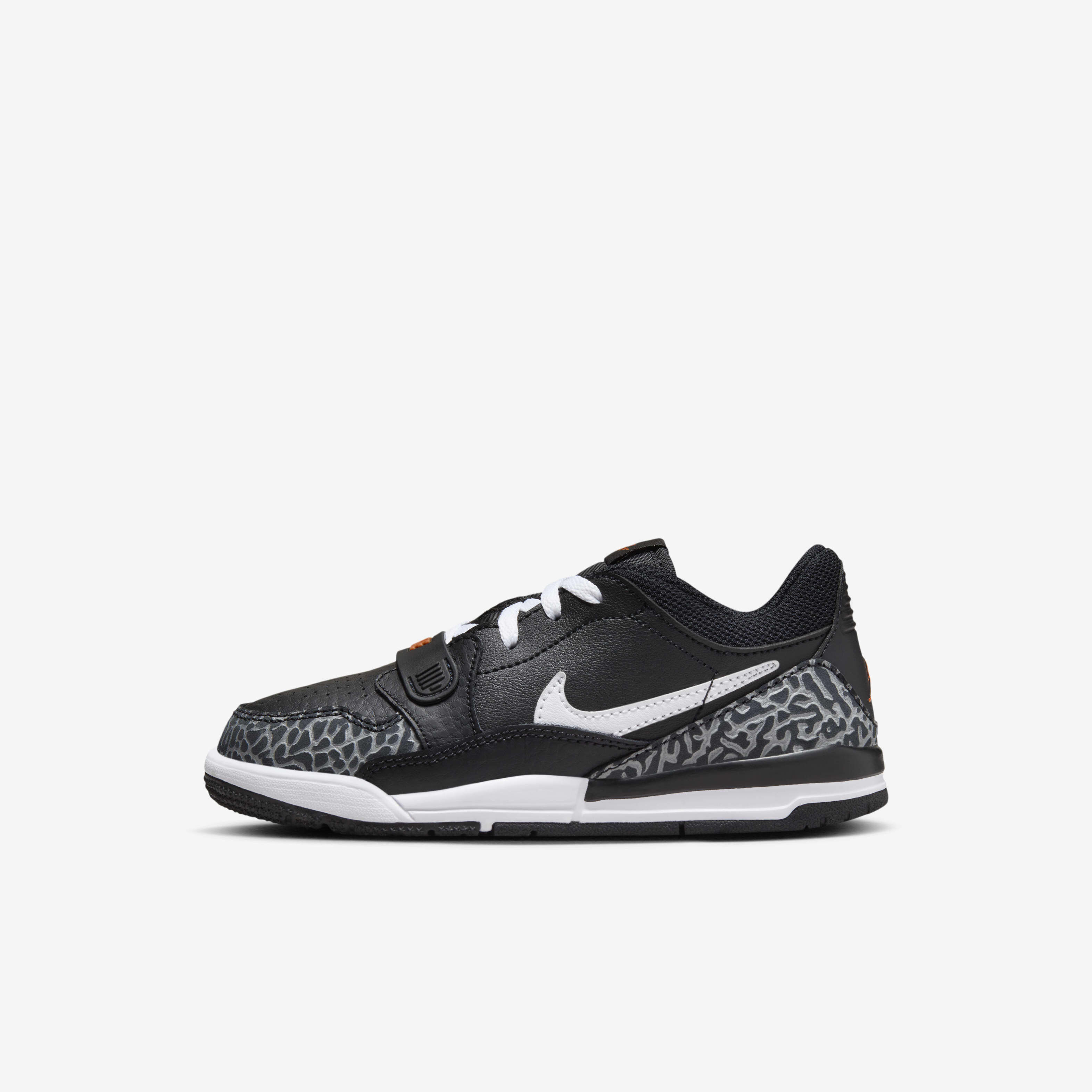 Little kid girl nike shoes top