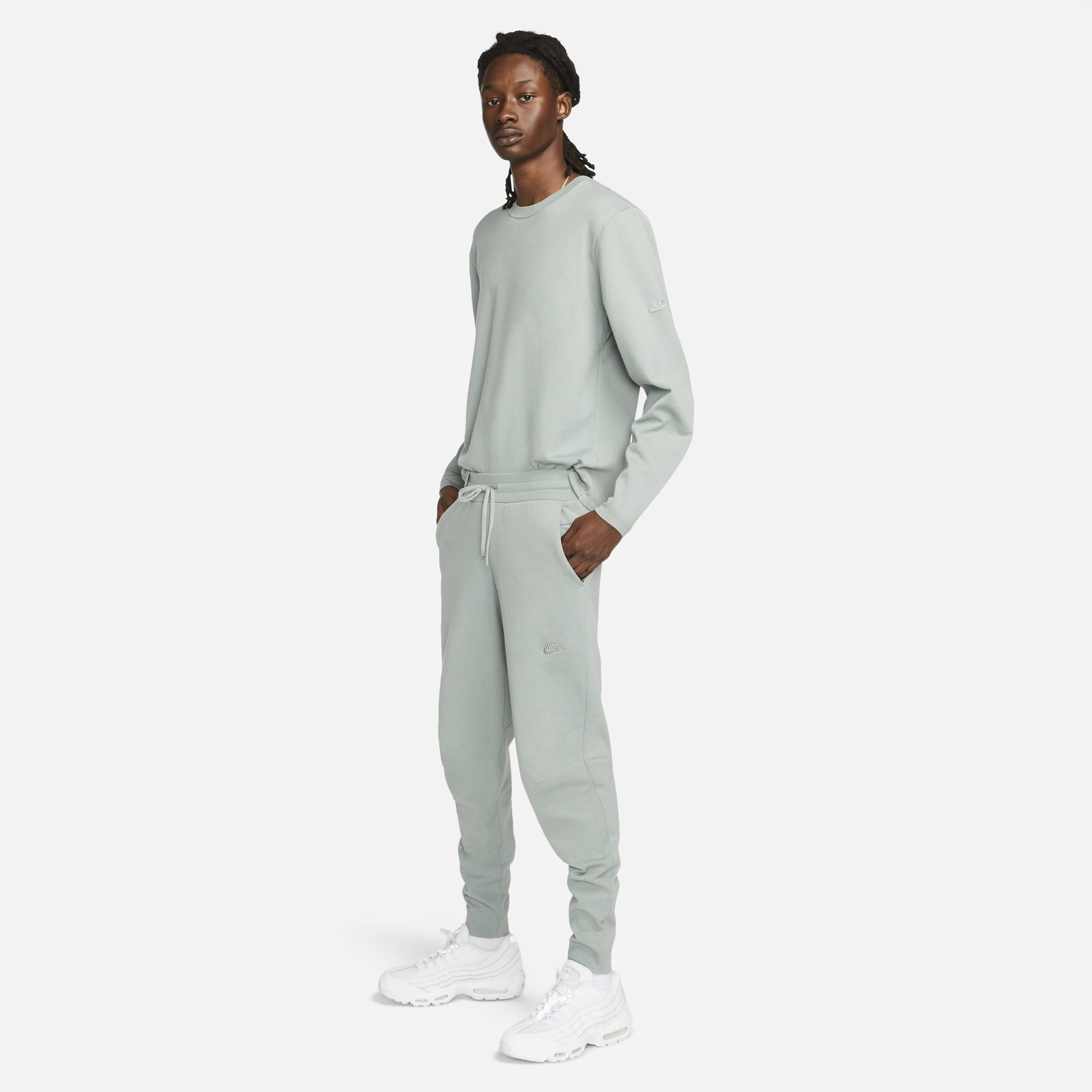 Nike Sportswear Therma-FIT ADV Tech Pack image number 6