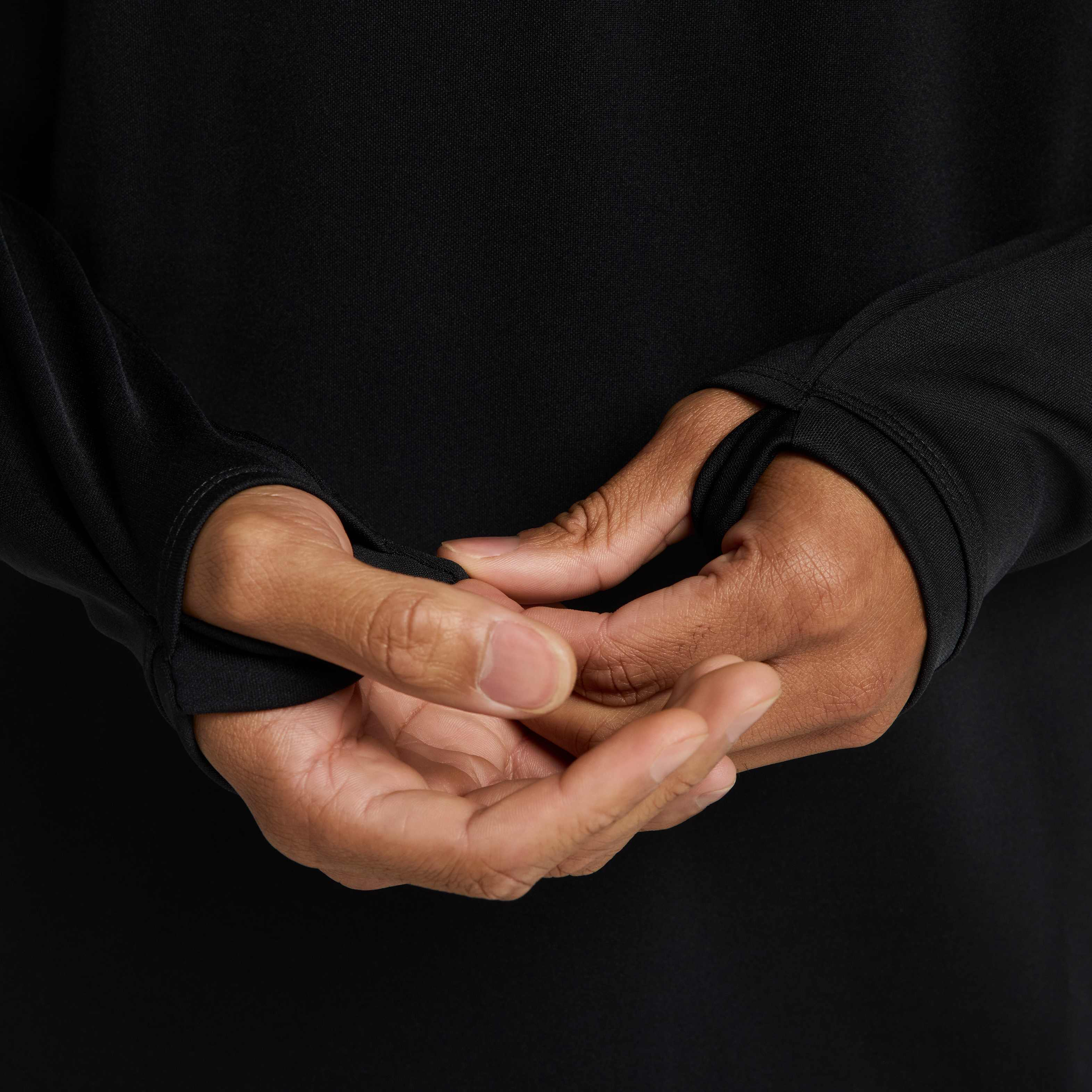 نايكي أكاديمي image number 5