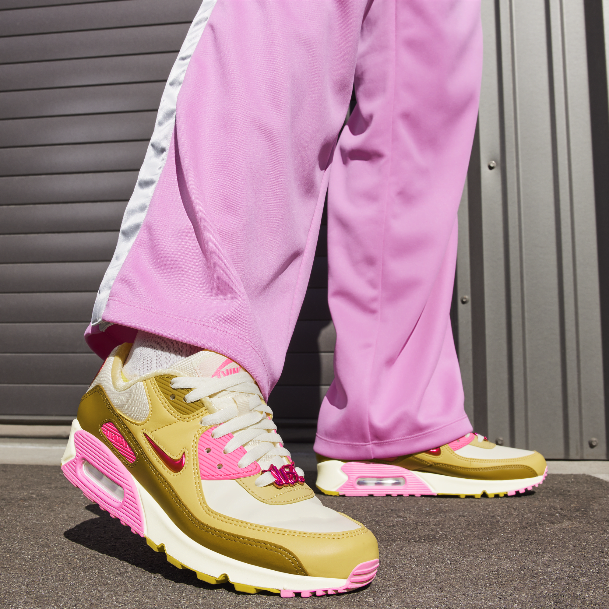 Tenis nike air max top feminino 2017