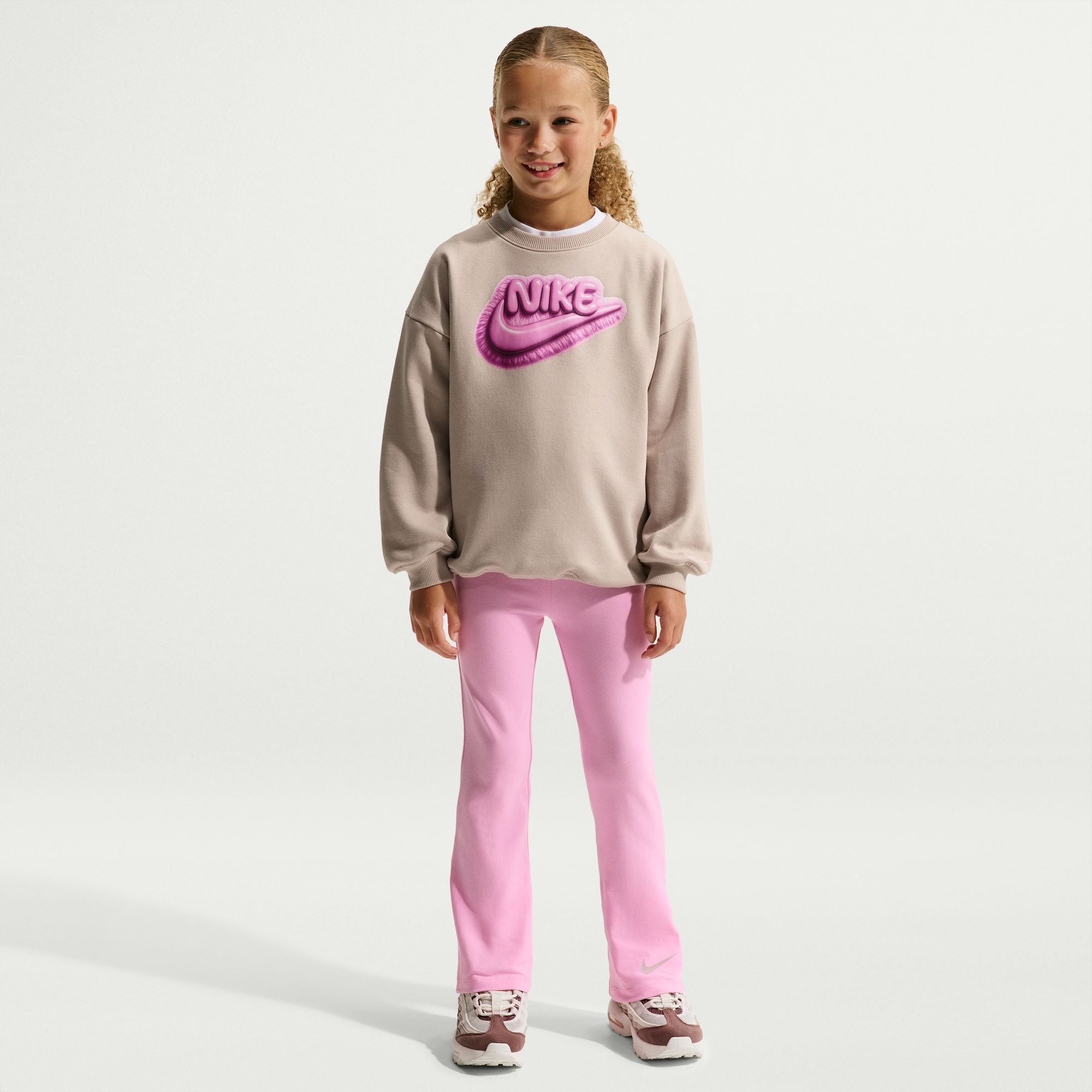 Nike image number 0