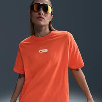 Nike Sportswear Club