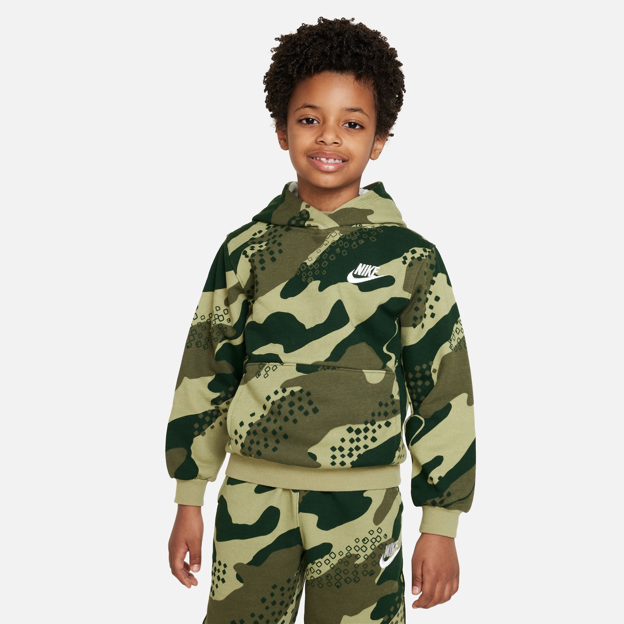 Nike Sportswear Club Camo Pullover image number 0