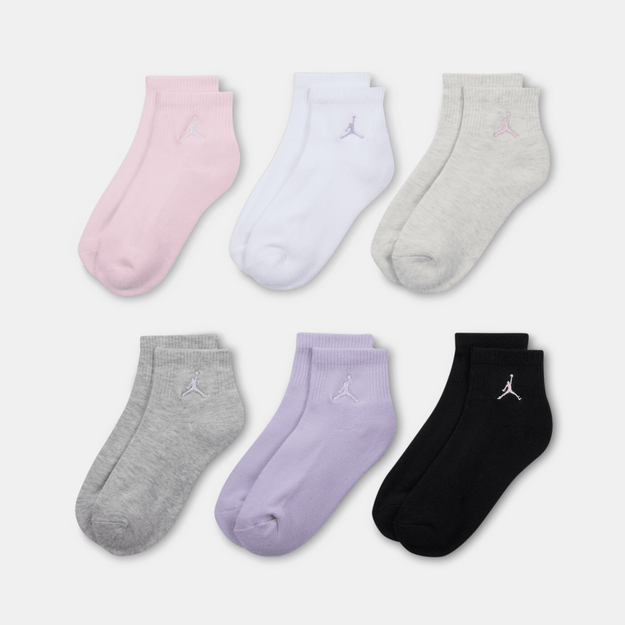 Jordan Everyday Essentials image number 0