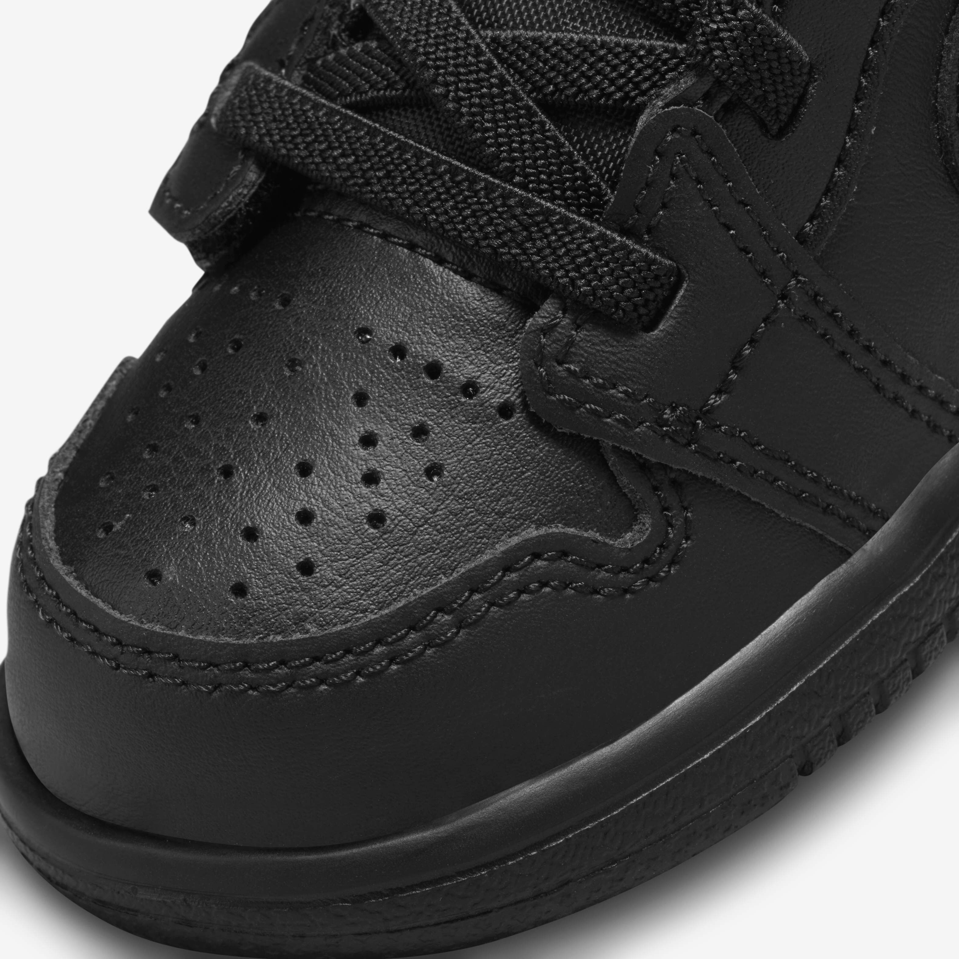 Jordan 1 Low Alt image number 6