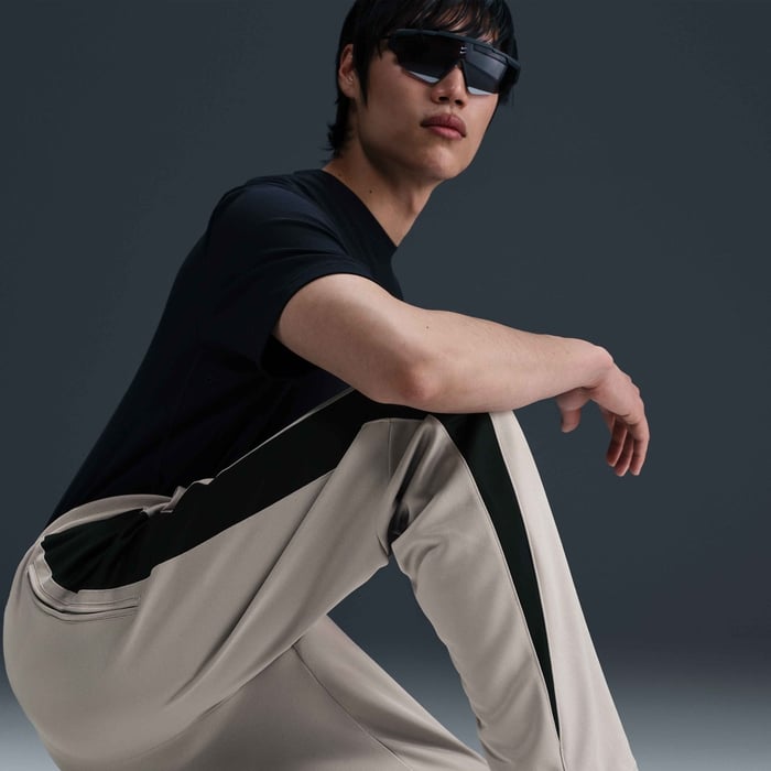 Nike Air image number 2 Nike Air image number 2