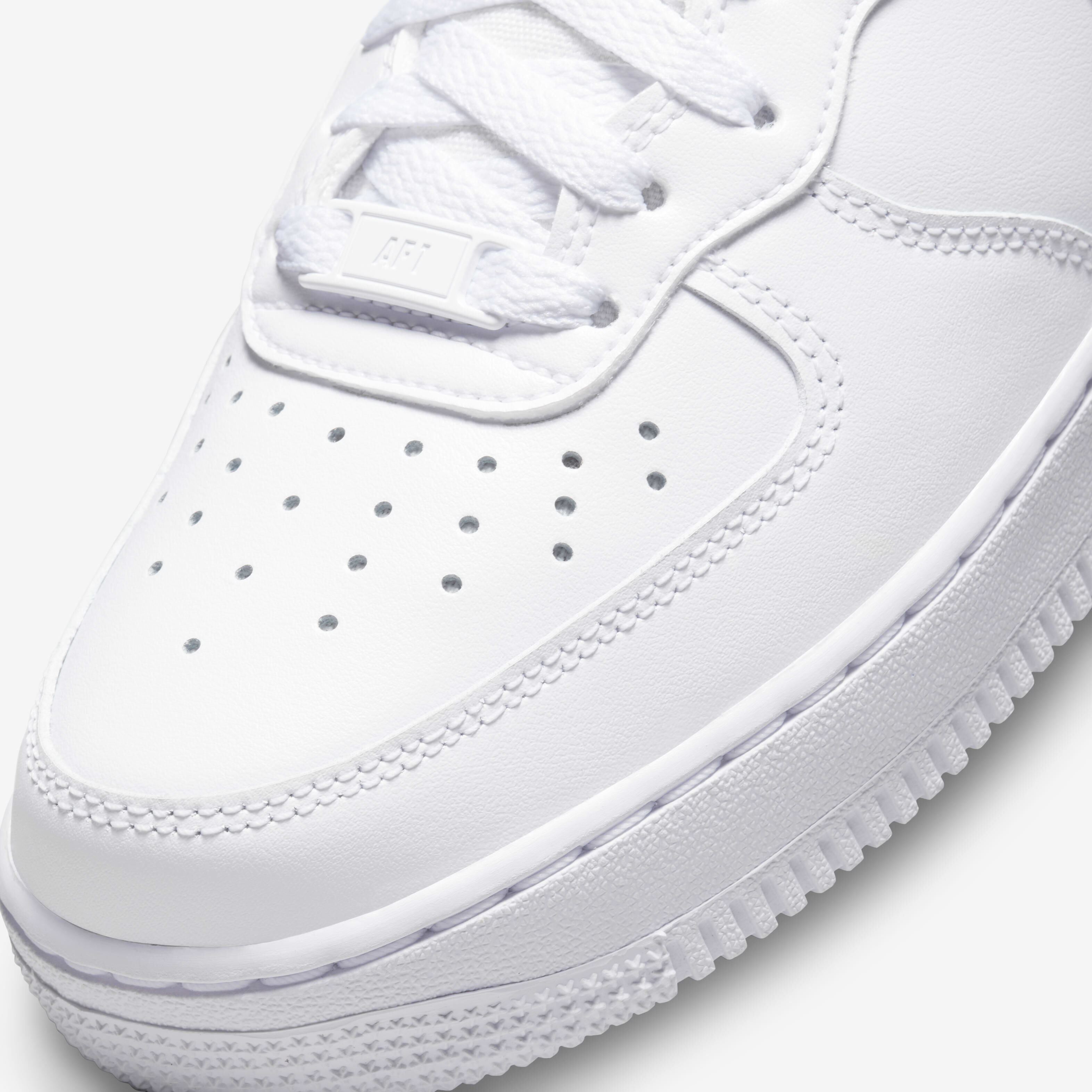 Nike Air Force 1 '07 Mid image number 6